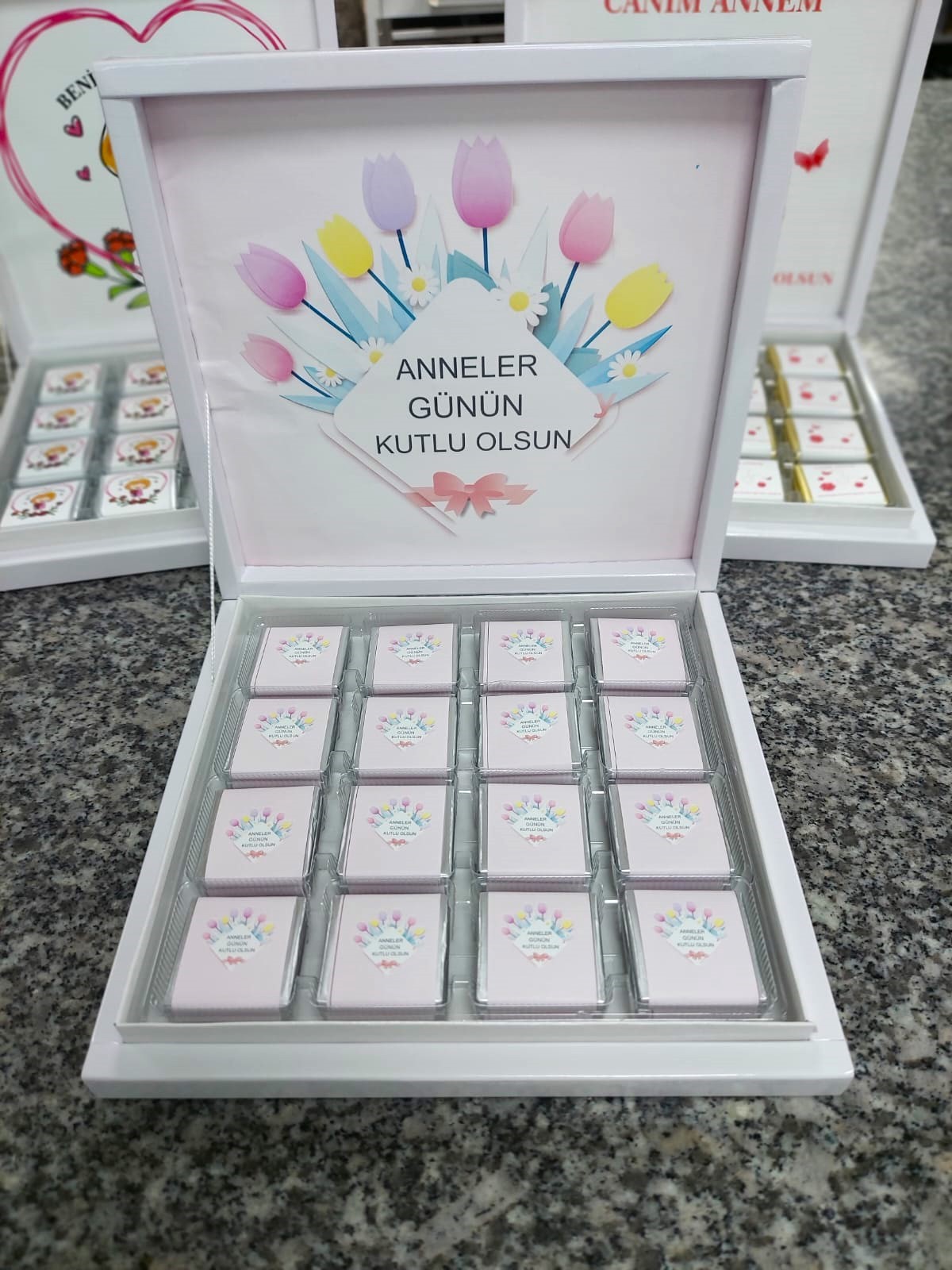 Anneler Günü Çikolatası - model 3