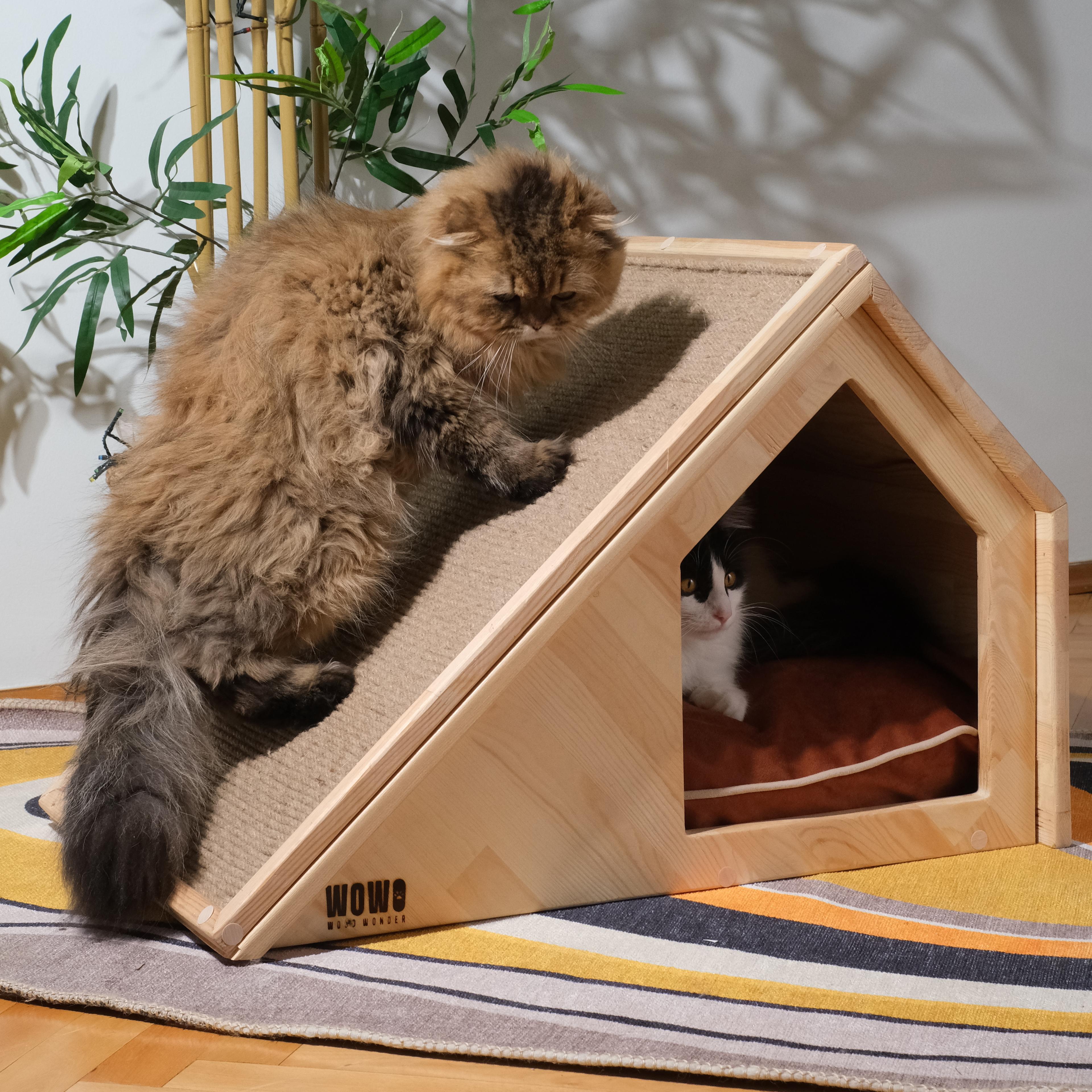 TORA - Tırmalamalı Tasarım Ahşap Kedi Evi