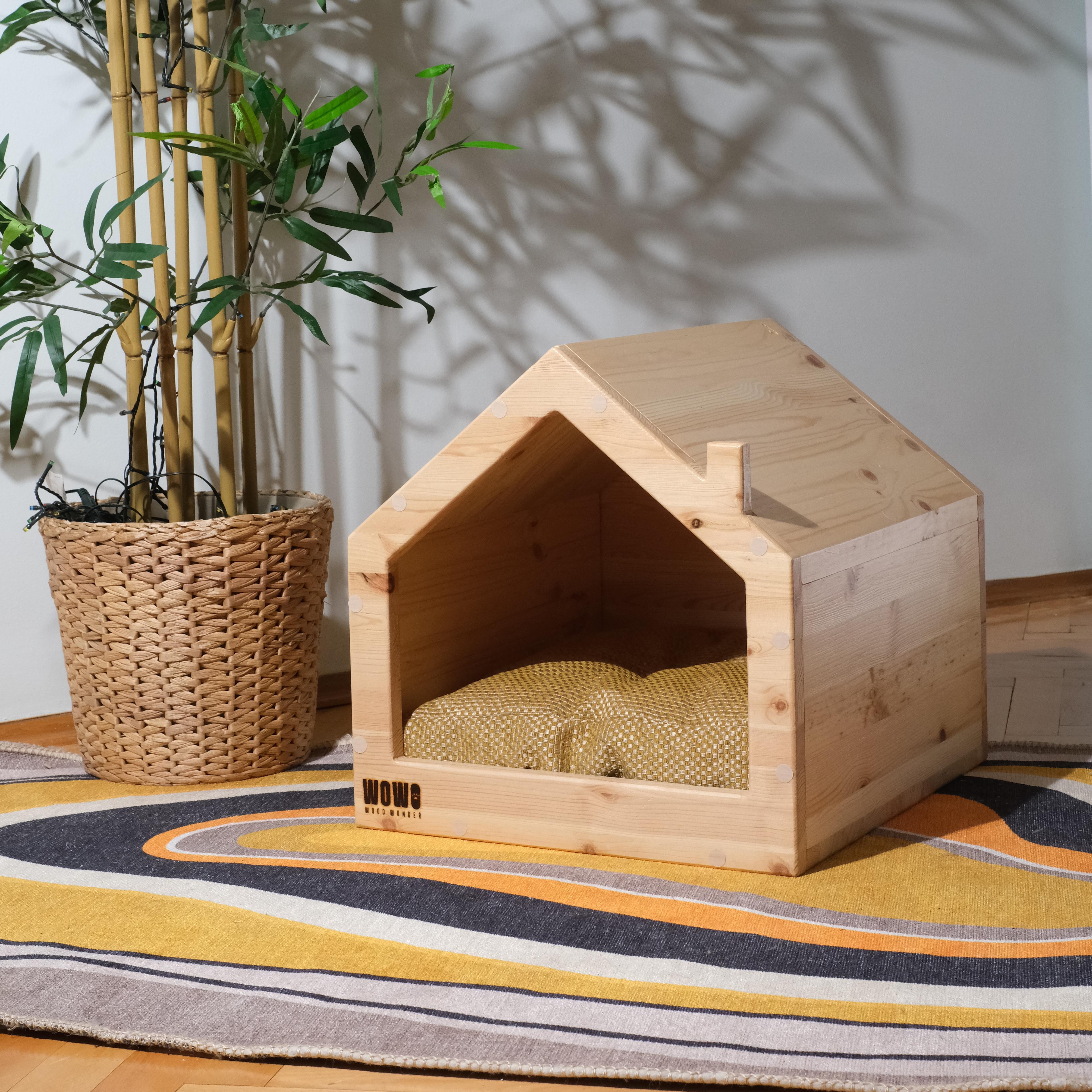 ARBİNA Ahşap Kedi Evi – Doğal, Kapalı ve Konforlu Tasarım