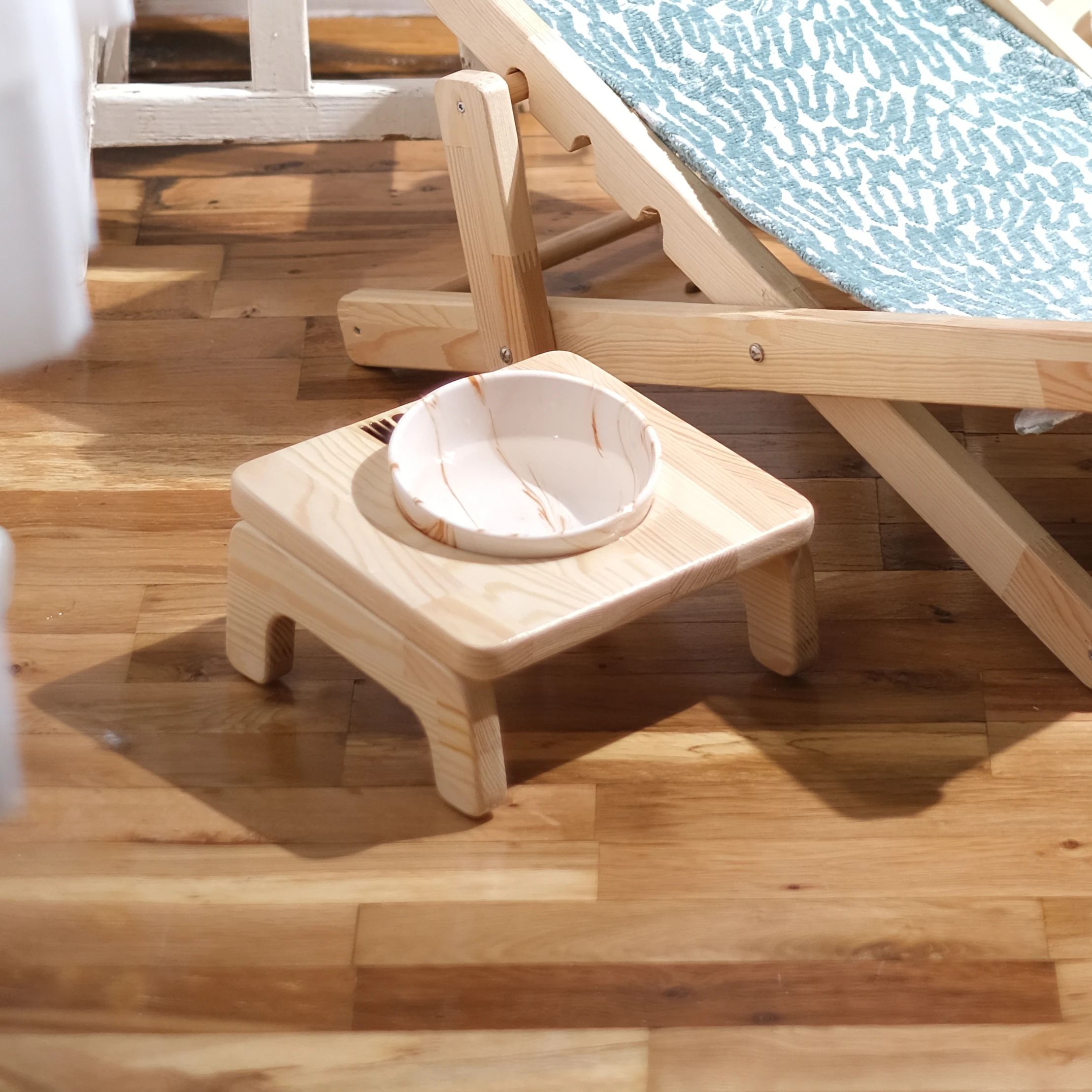 OVO | Tekli Kare Tasarım Mama Kabı