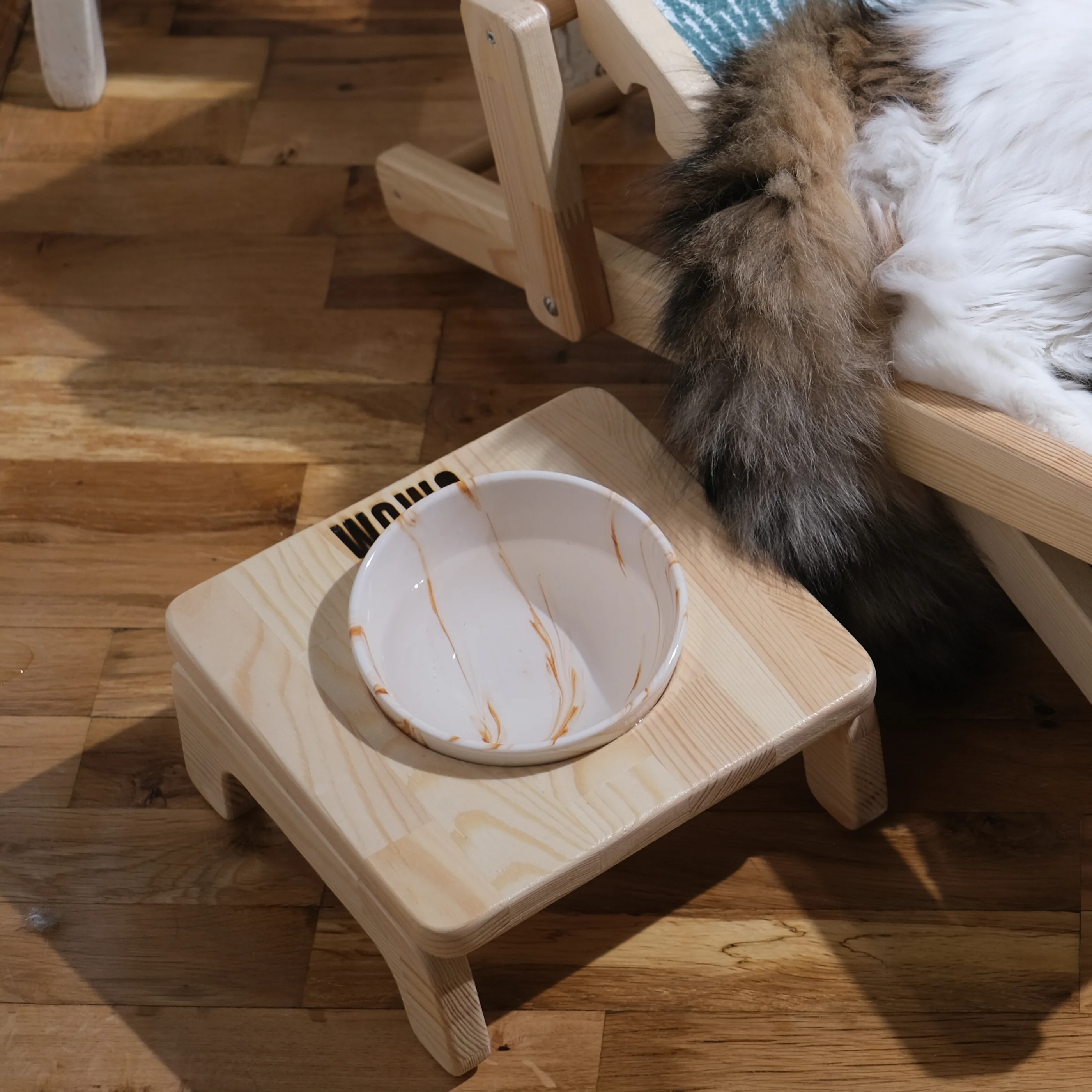 OVO | Tekli Kare Tasarım Mama Kabı