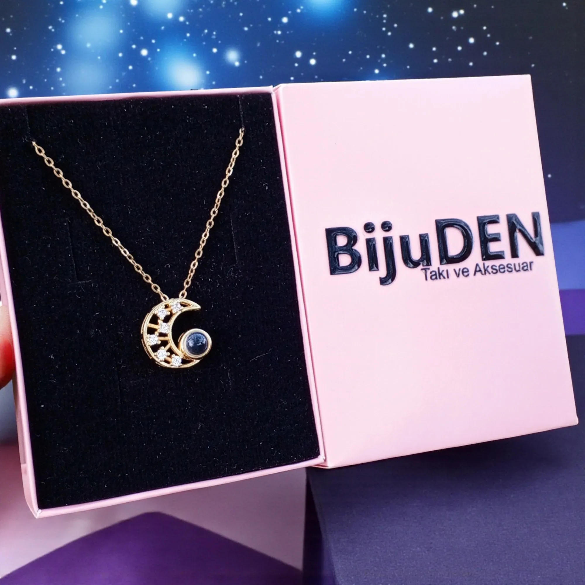 Ay ve Yıldız Motifli 100 Dilde Seni Seviyorum Projeksiyon Kolye - Zirkon Taşlı 316L Çelik GOLD