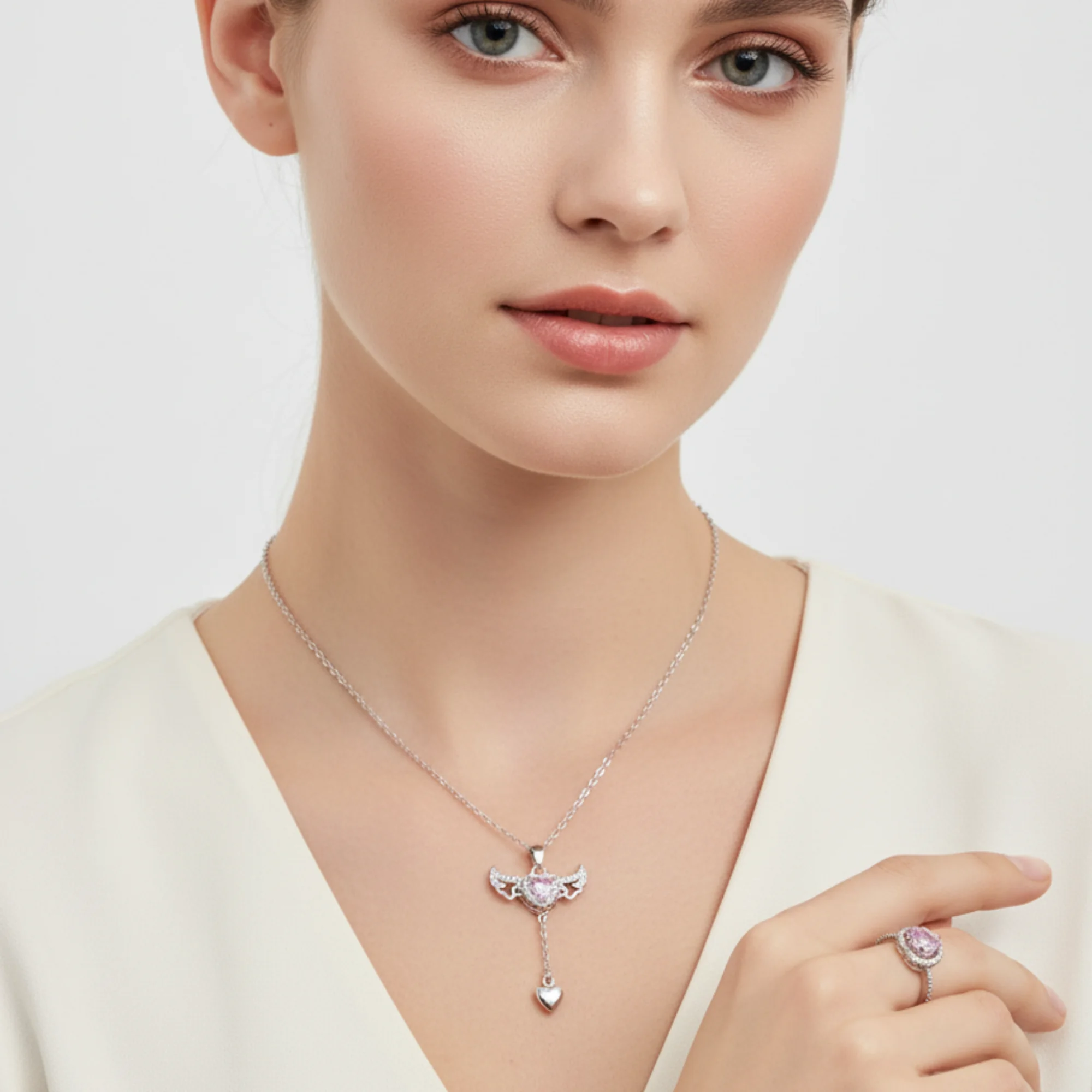 Hareketli Kanatlı Melek Kalp Kolye ve Ciddi İlişki Yüzüğü Seti | GÜMÜŞ