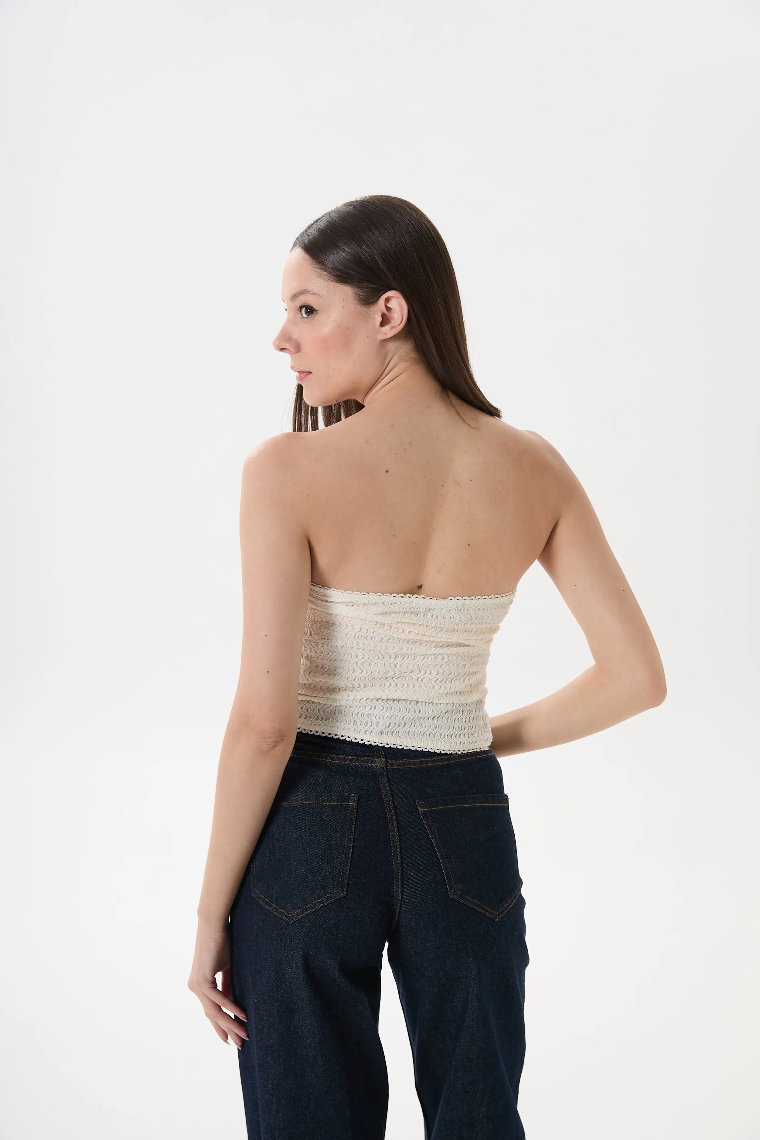 Straplez Crop