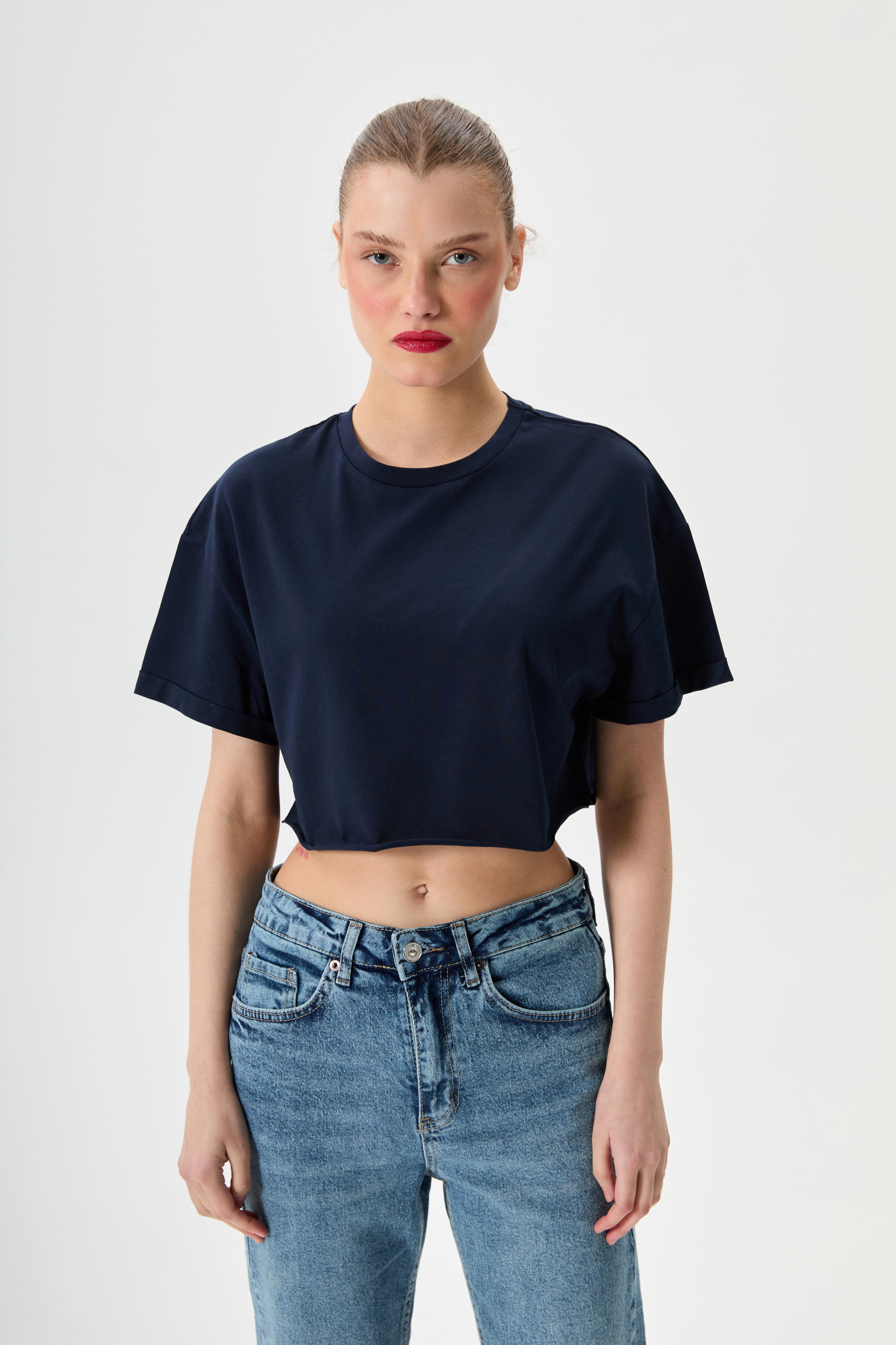 Bisiklet Yaka Crop Tişört  - Lacivert