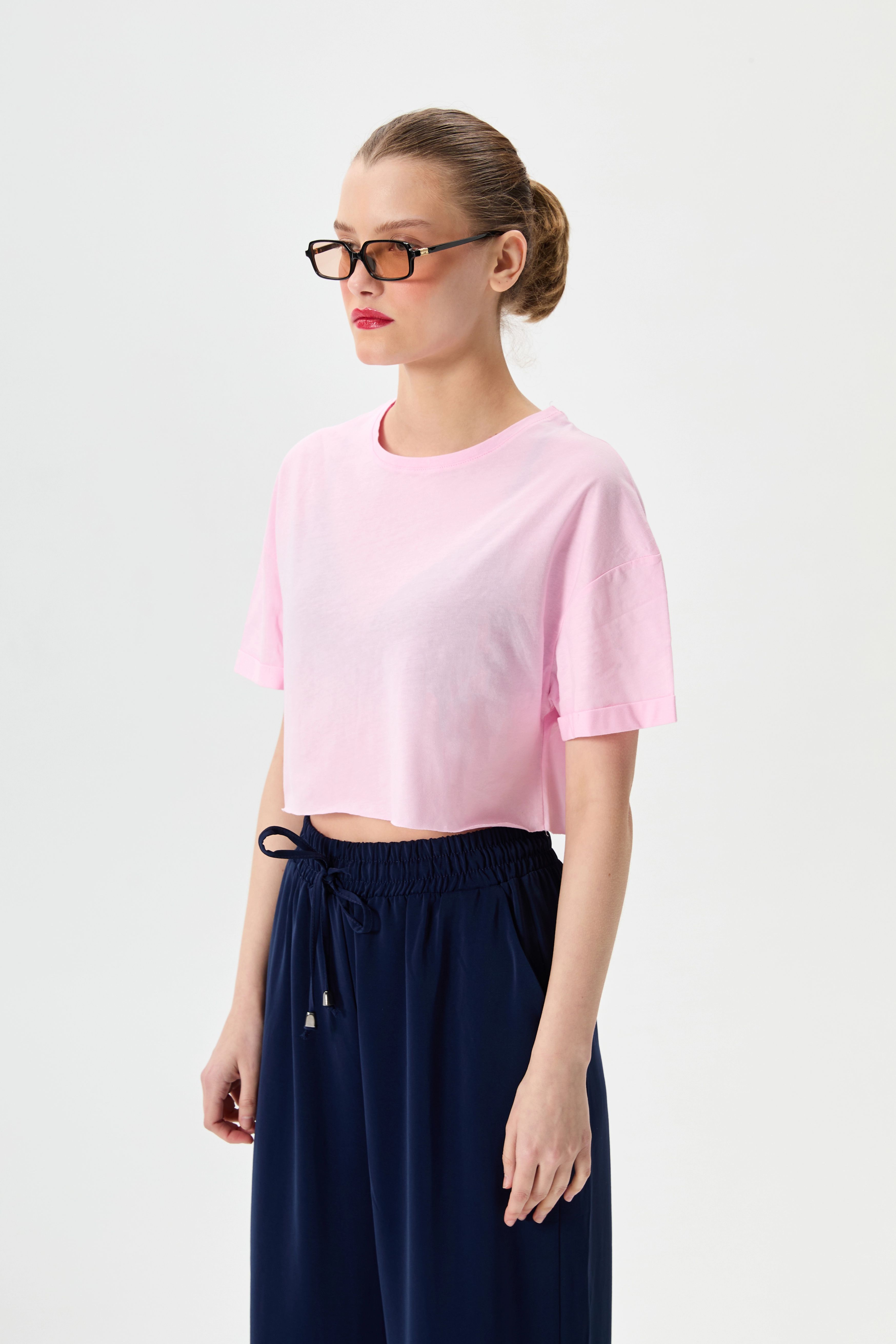 Bisiklet Yaka Crop Tişört  - Pembe