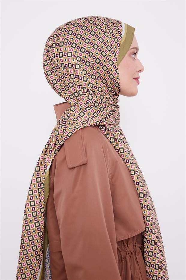 LevidorOil Green Cube Pattern Love Shawl