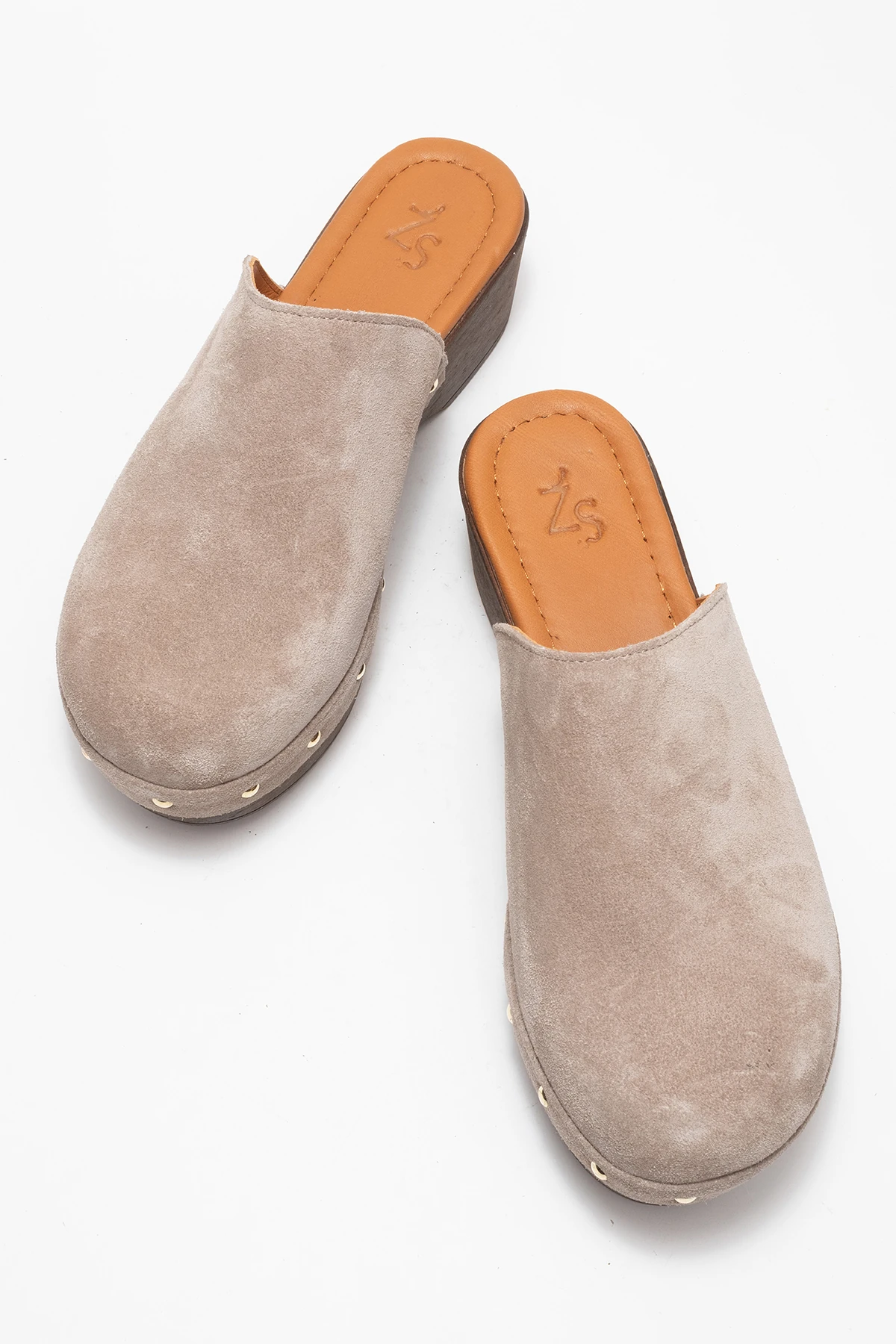 Serviola Kadın Deri Takunya Sandalet Vizon Süet