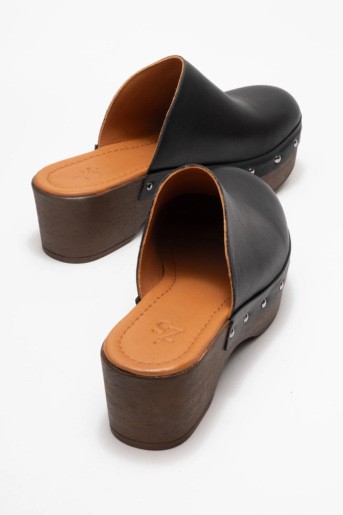 Serviola Kadın Deri Takunya Sandalet Siyah