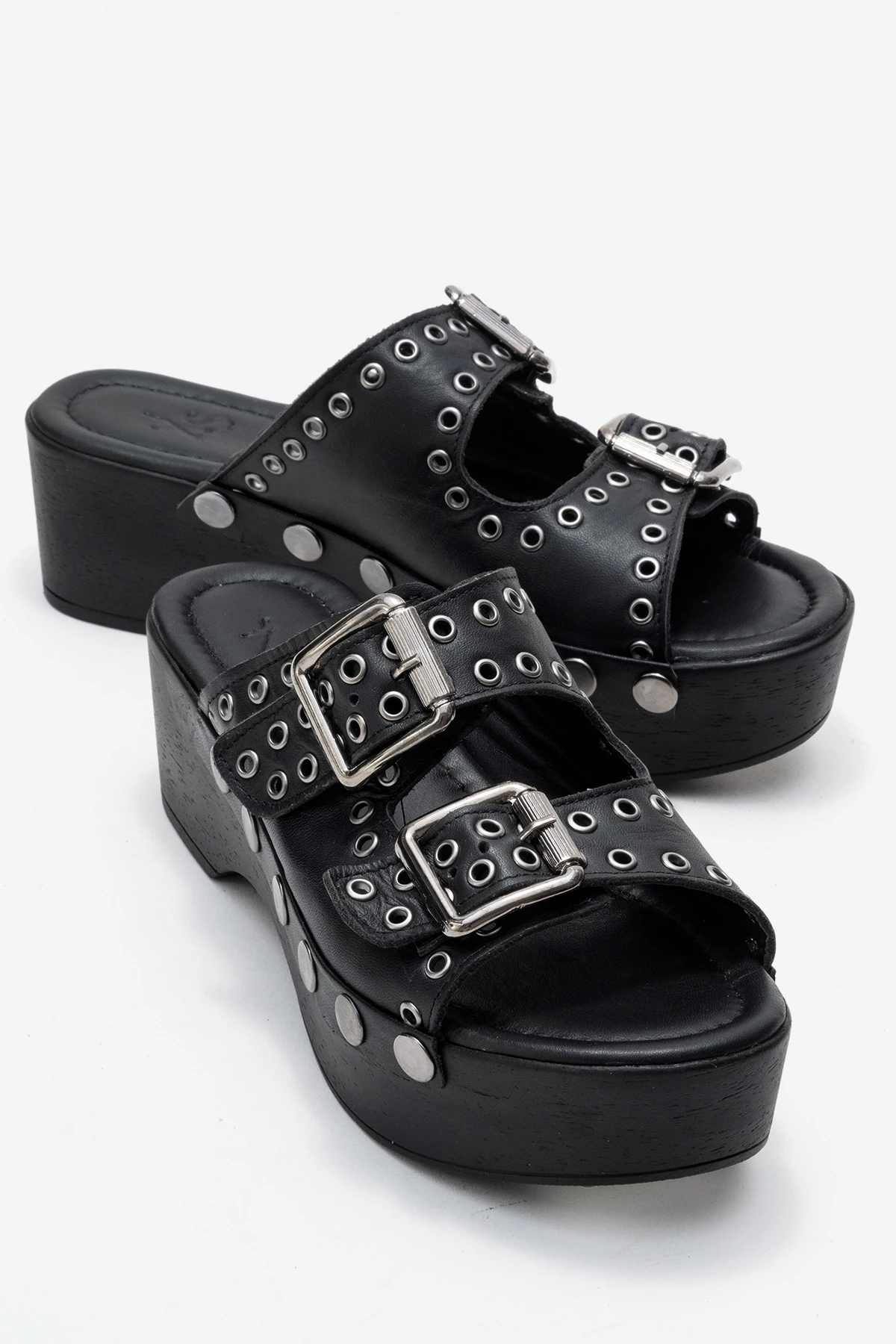 Sandira Kadın Deri Takunya Sandalet Siyah