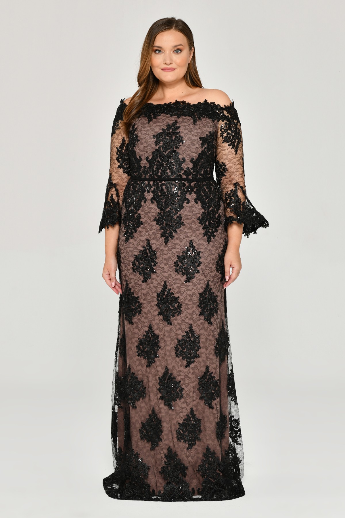 Long Sleeve Sequined Tulle Long Dress