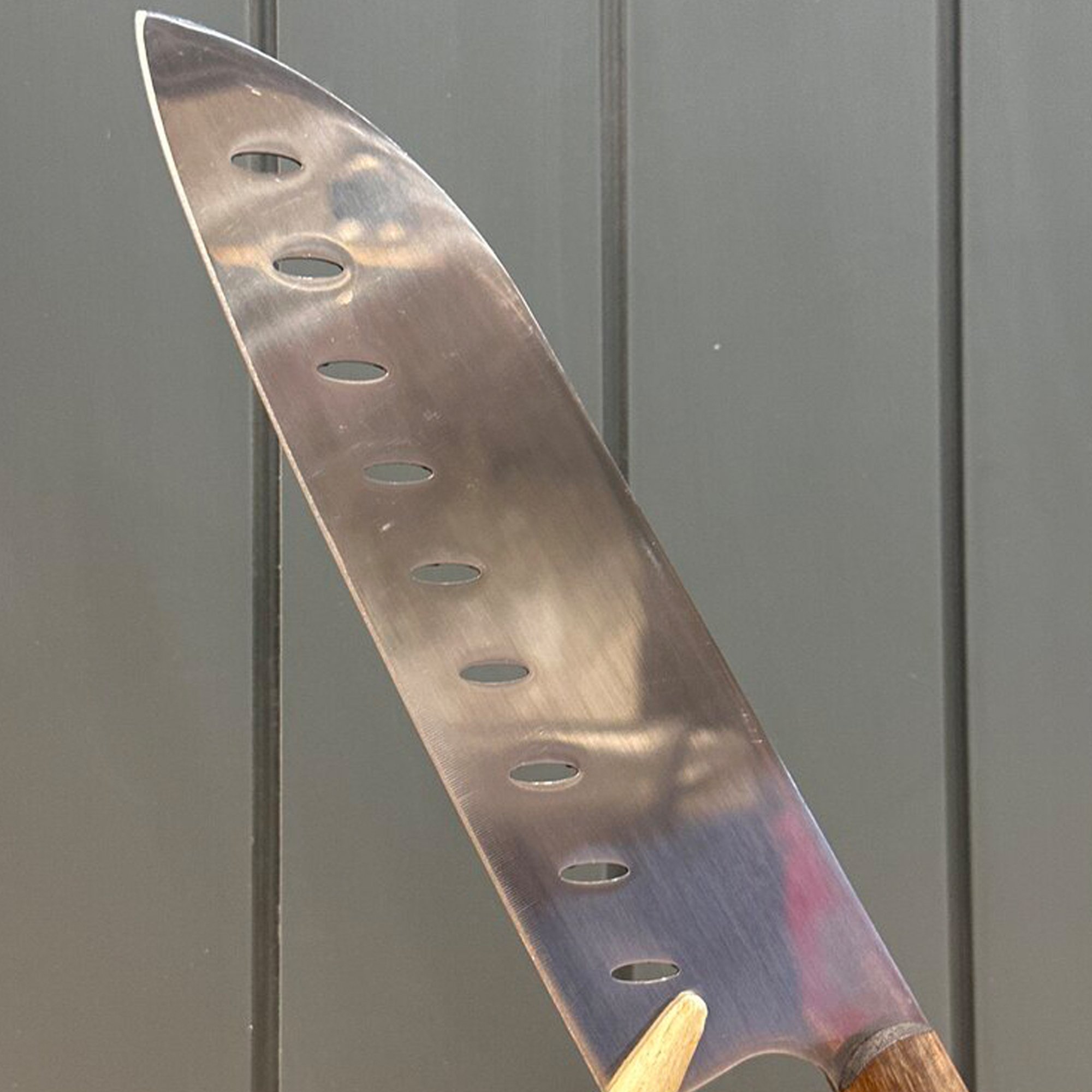 Delikli Şef Bıçağı 31.5 cm