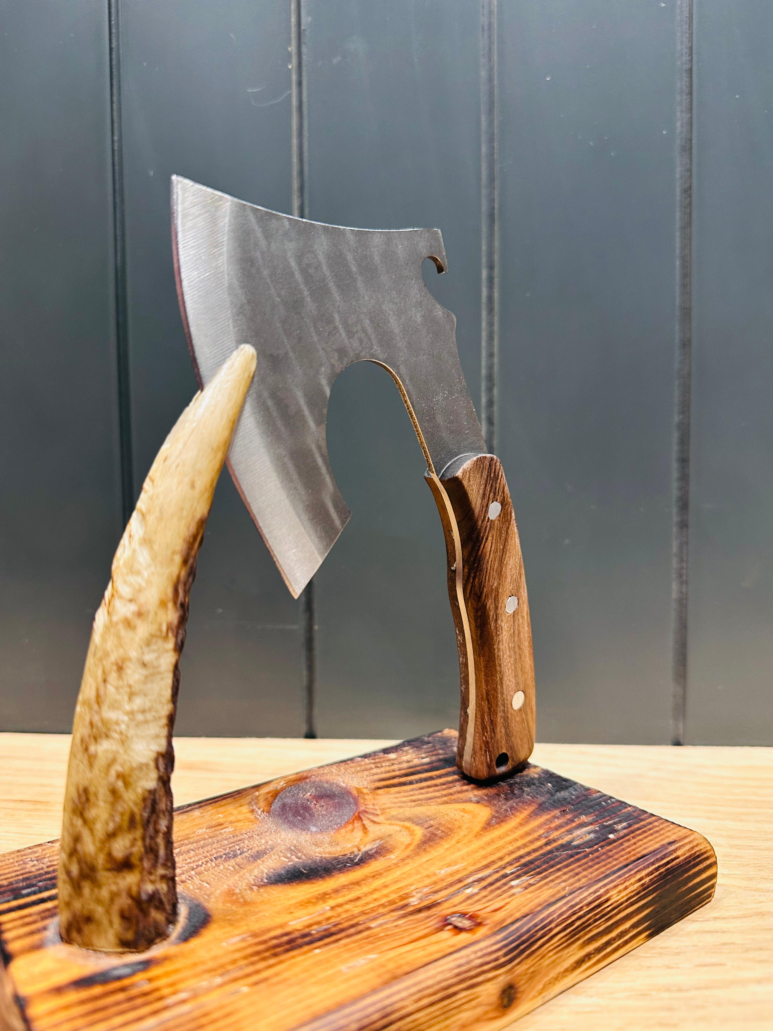 HOBBİT AXE