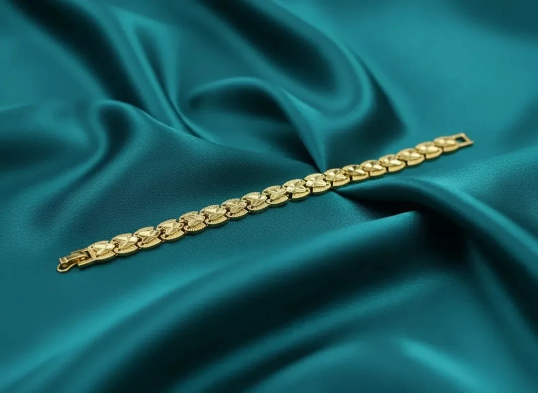 X Motifli Kum Desenli 24K Altın Kaplama Geniş Zincir Bileklik