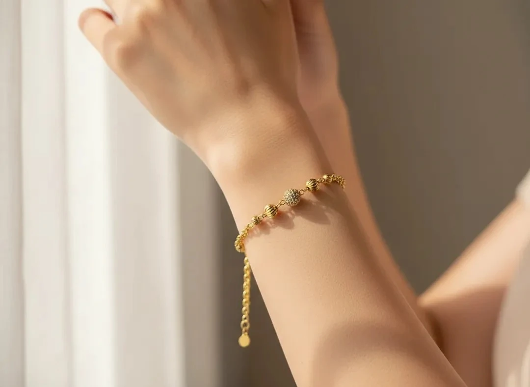 Işıltılı Küre Detaylı Çelik Zincir Bileklik