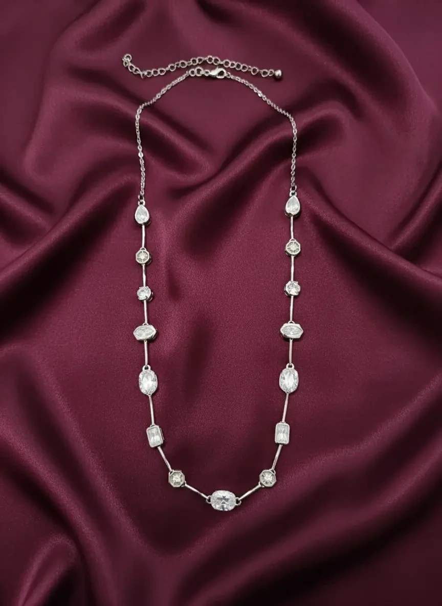 Pırlanta Kesim Zirkon Taşlı Uzun Kolye Gümüş Rengi Abiye Gerdanlık