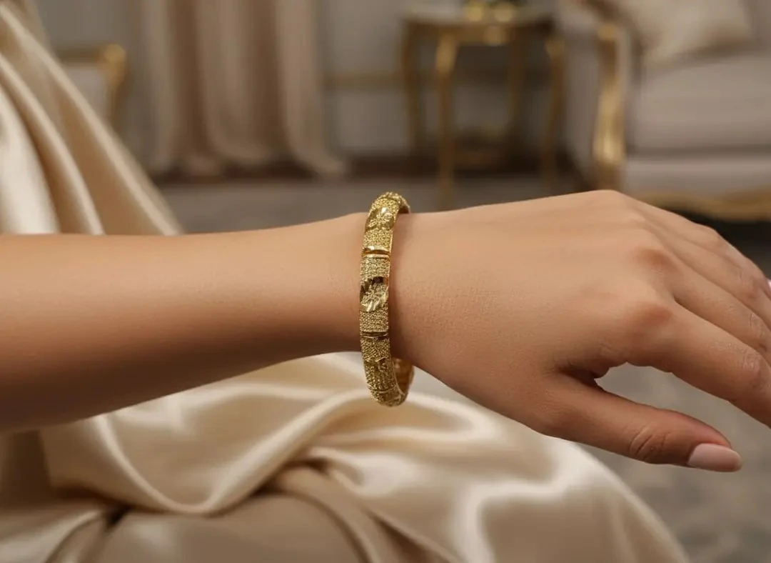 Taşsız Desenli Kararmaz Çelik Bileklik