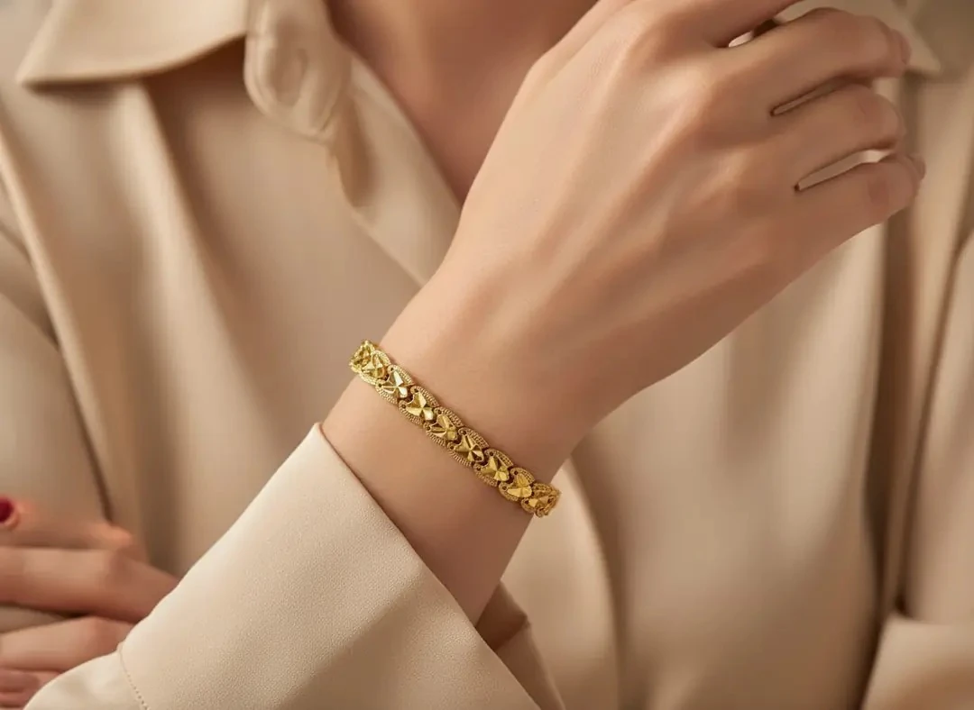 X Motifli Kum Desenli 24K Altın Kaplama Geniş Zincir Bileklik