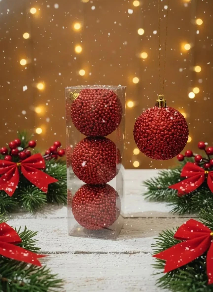 3'lü Kırmızı Ponpon Görünümlü Dokulu Yılbaşı Ağacı Süsü Seti 8cm