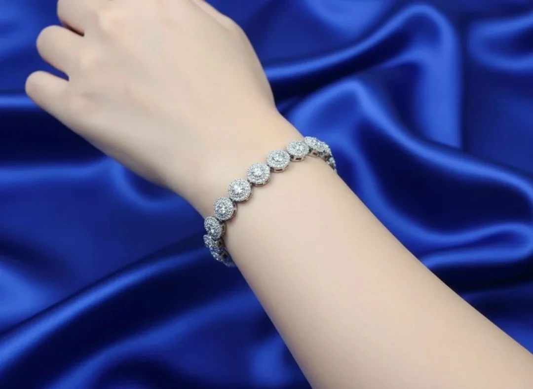 Pırlanta Tam Tur Zarif Tasarımlı Bileklik