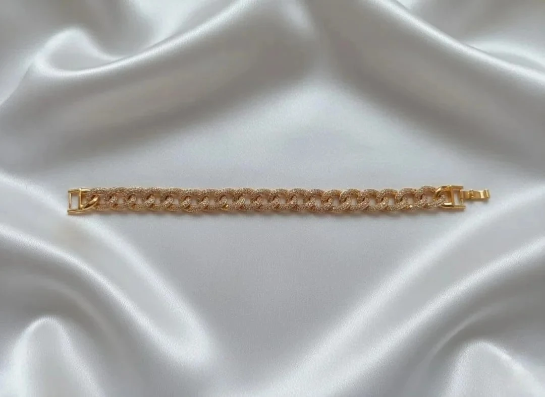 24 AYAR ALTIN KAPLAMA ÇELİK BİLEKLİK 