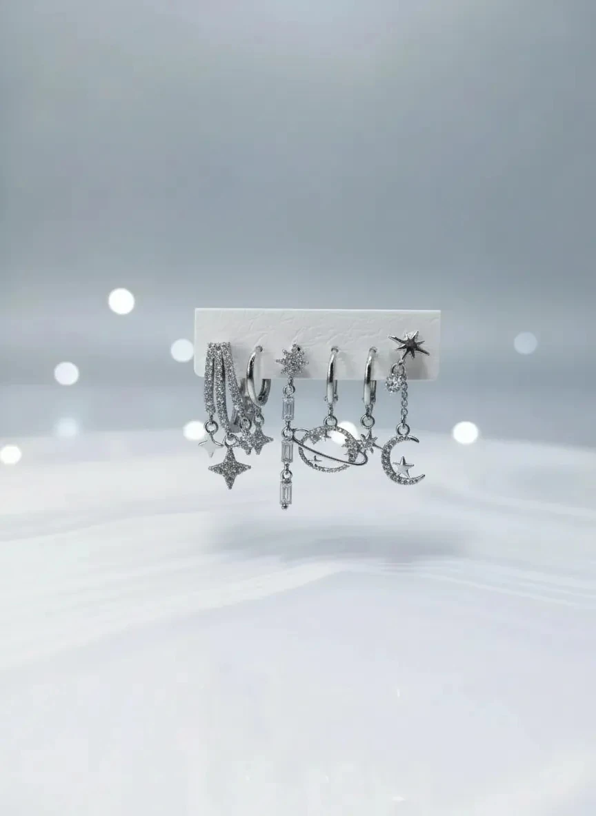 Zirkon Taşlı Ay, Yıldız, Gezegen Figürlü 5'li Halka Küpe Seti