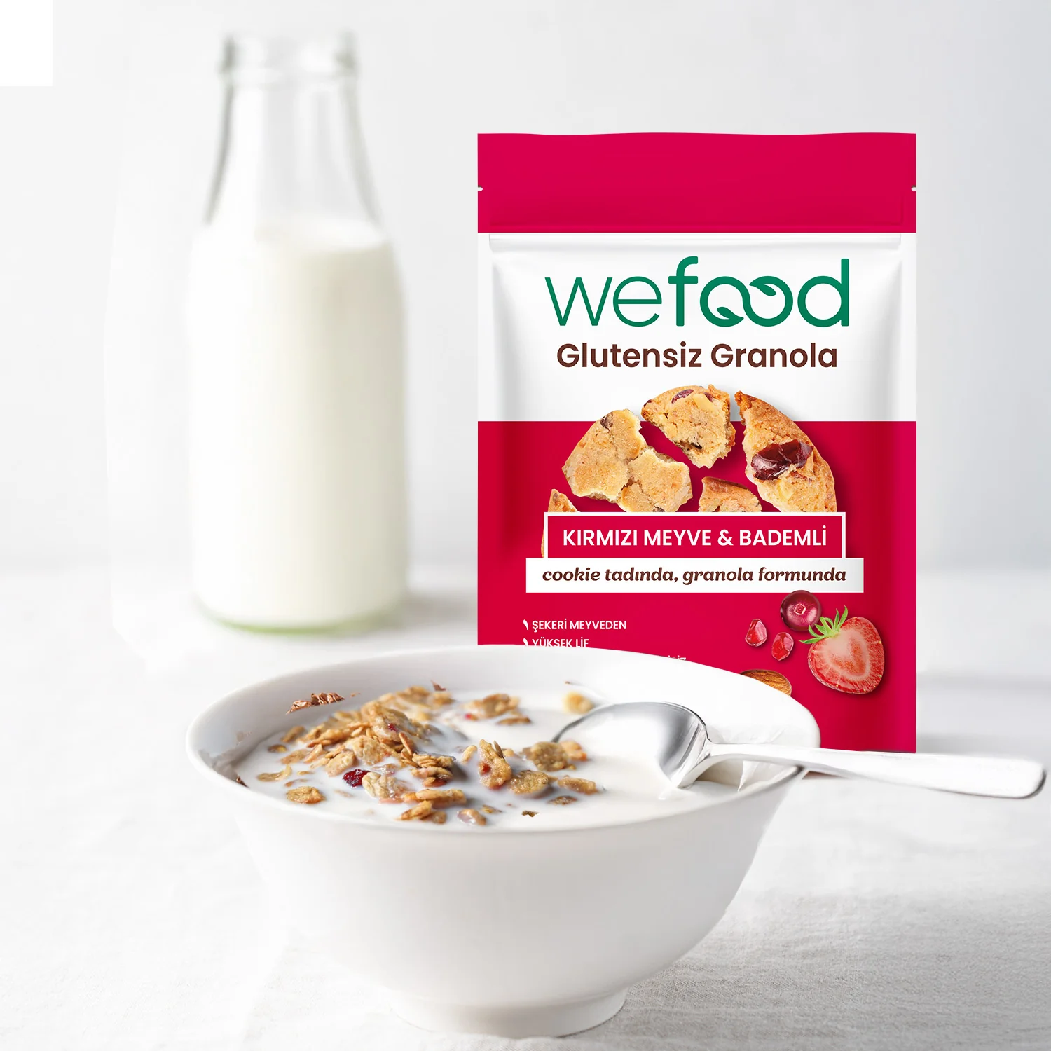Wefood Glutensiz Granola Kırmızı Meyve & Bademli 250 gr