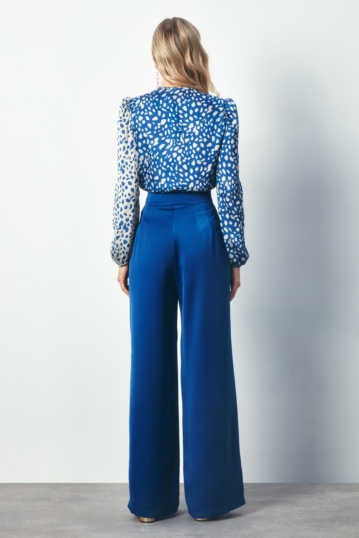 Kruvaze Desenli Bodysuit - EKRU-LACİVERT