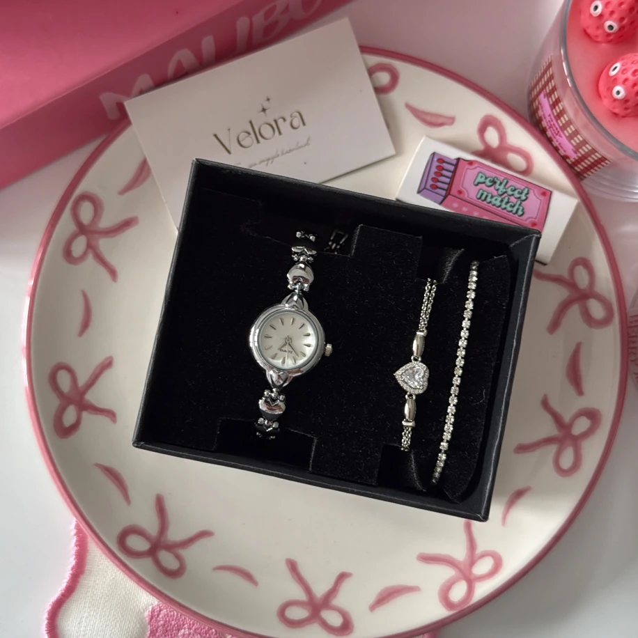 Gümüş kalp kordonlu set