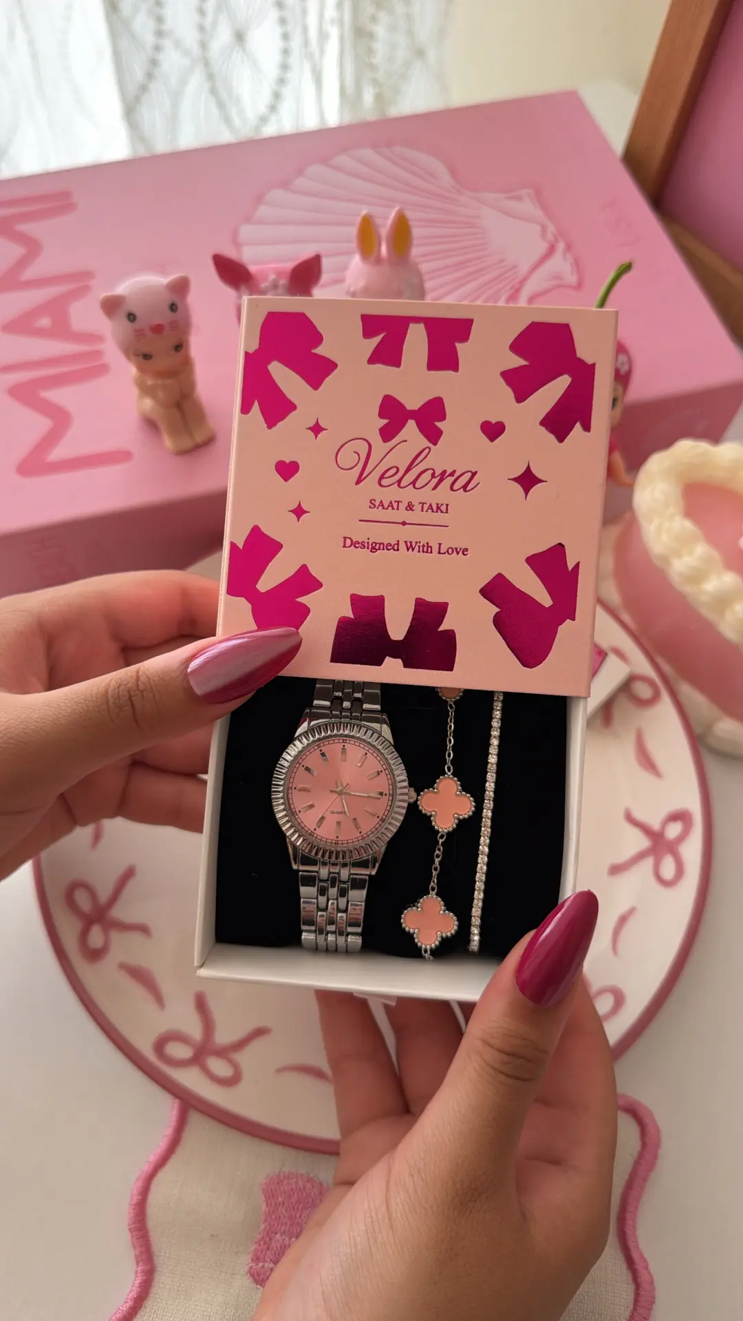 Pembe set