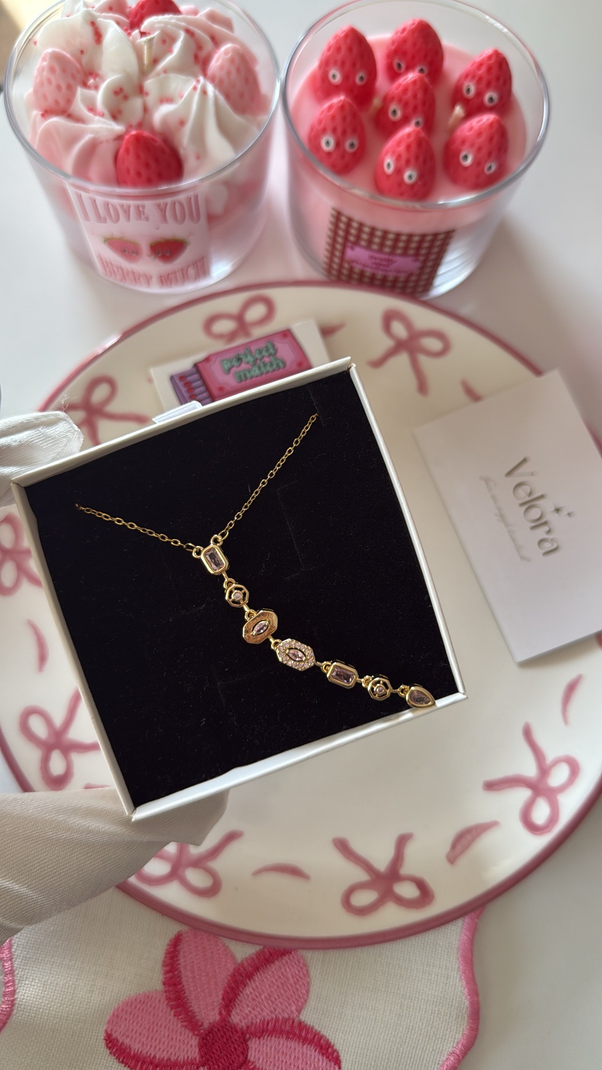y kolye gold pembe