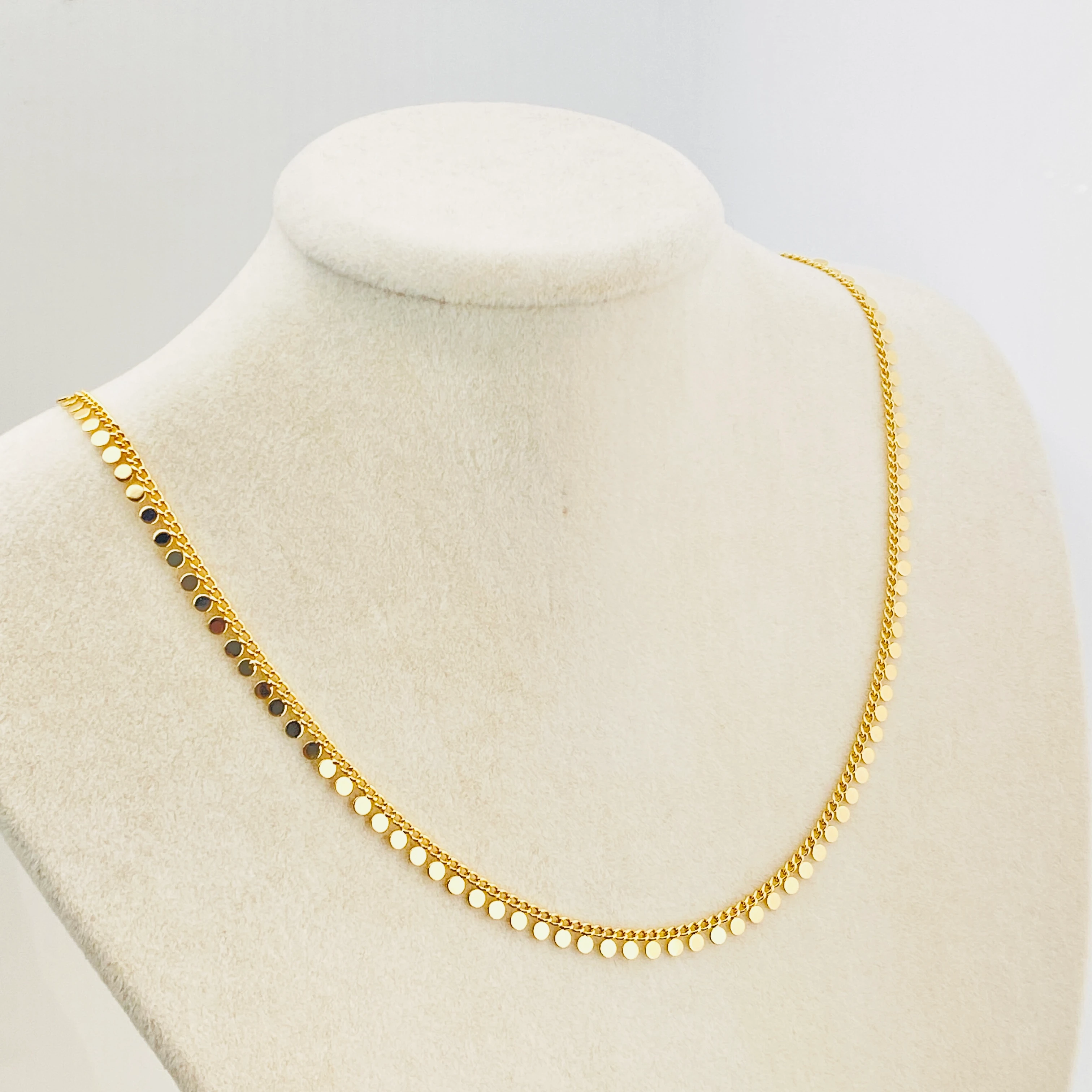 Pullu Kolye Kadın Shakira Kolye Kararmaz Xuping 45artı5cm 14 Ayar Gold