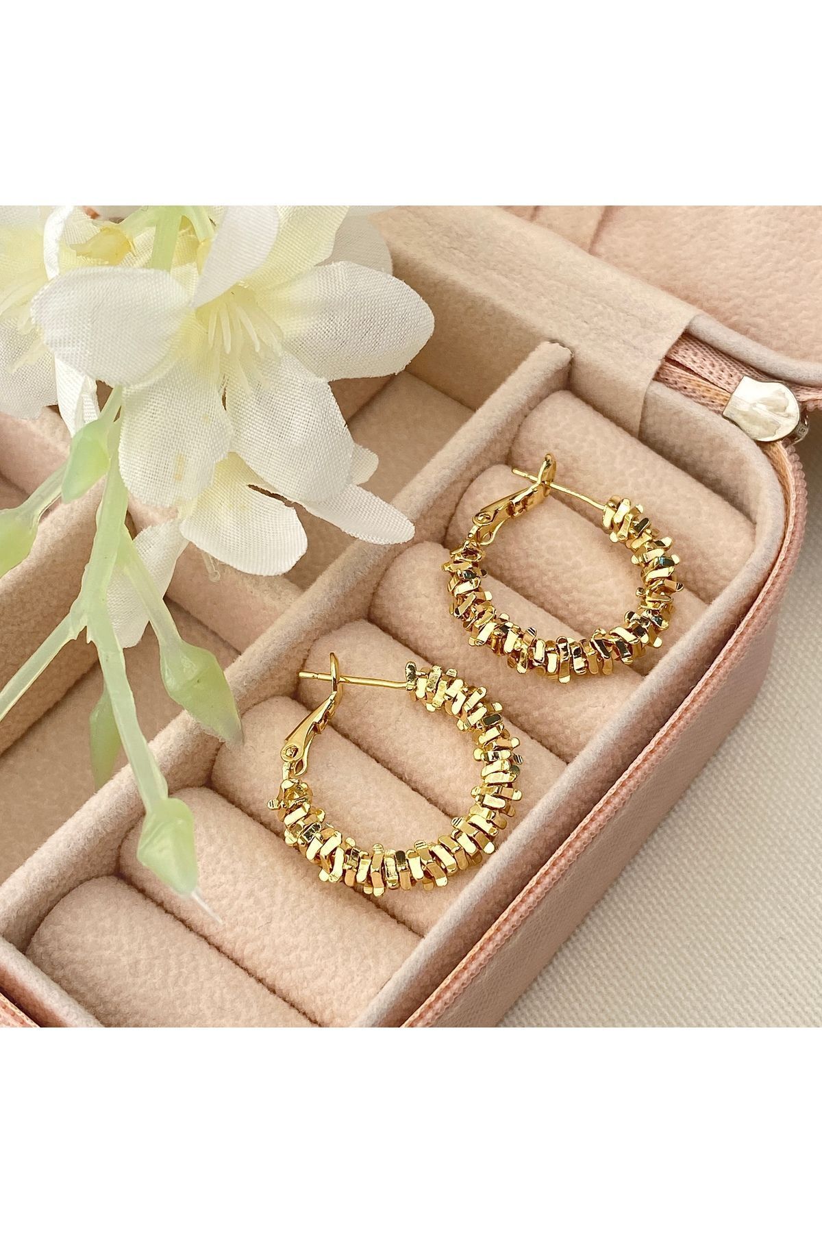 Kadın Küpe Küp Dorika Model Küpe