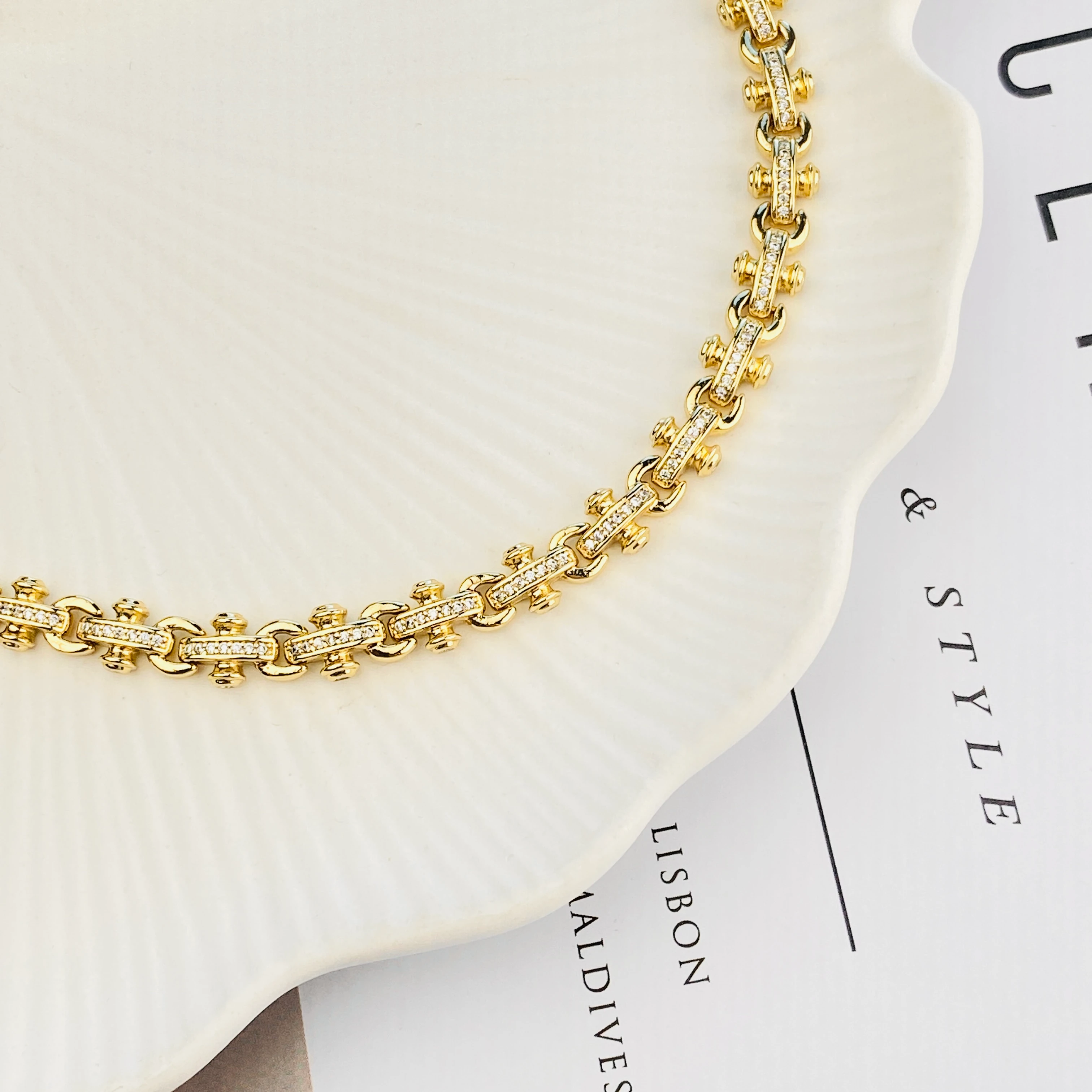 Kadın Bileklik T Model Bileklik Kararmaz Xuping Vip Seri 14 Ayar Gold 19cm