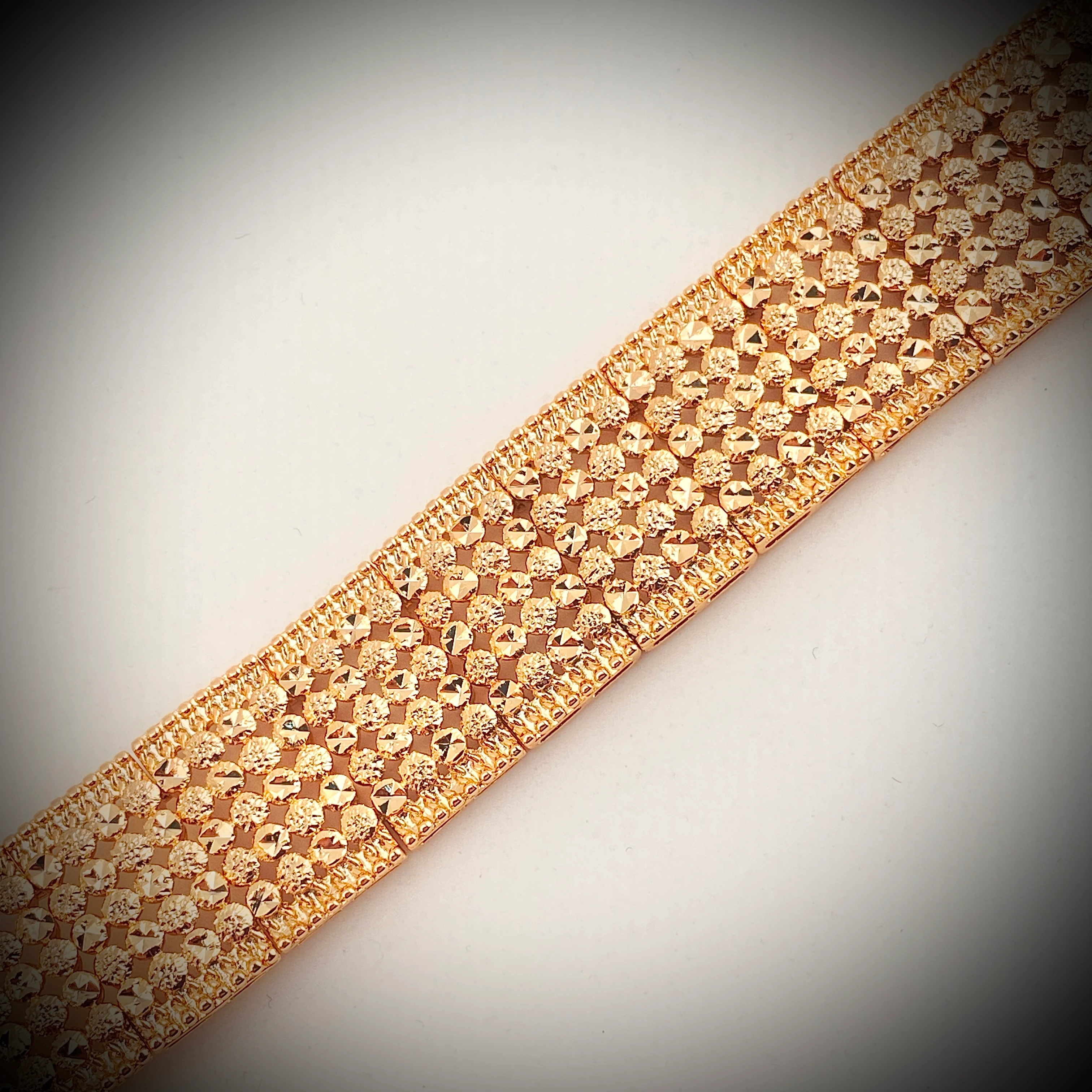 Kadın Bileklik Kalın Hasır Hint İşi Bileklik Çelik Kararmaz Xuping Vip Seri Rose