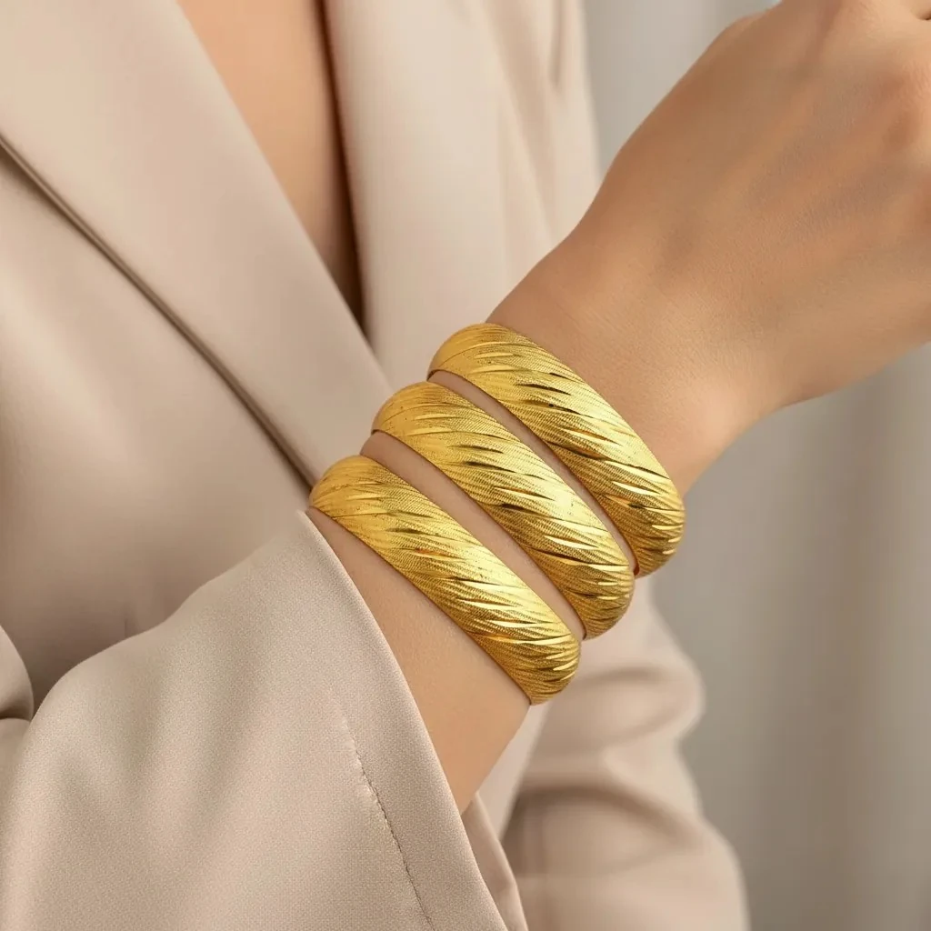 22 Ayar Altın Kaplama Bilezik Yatay Çizgi Kadın İmitasyon Bilezik 1.5cm (1 Adet)