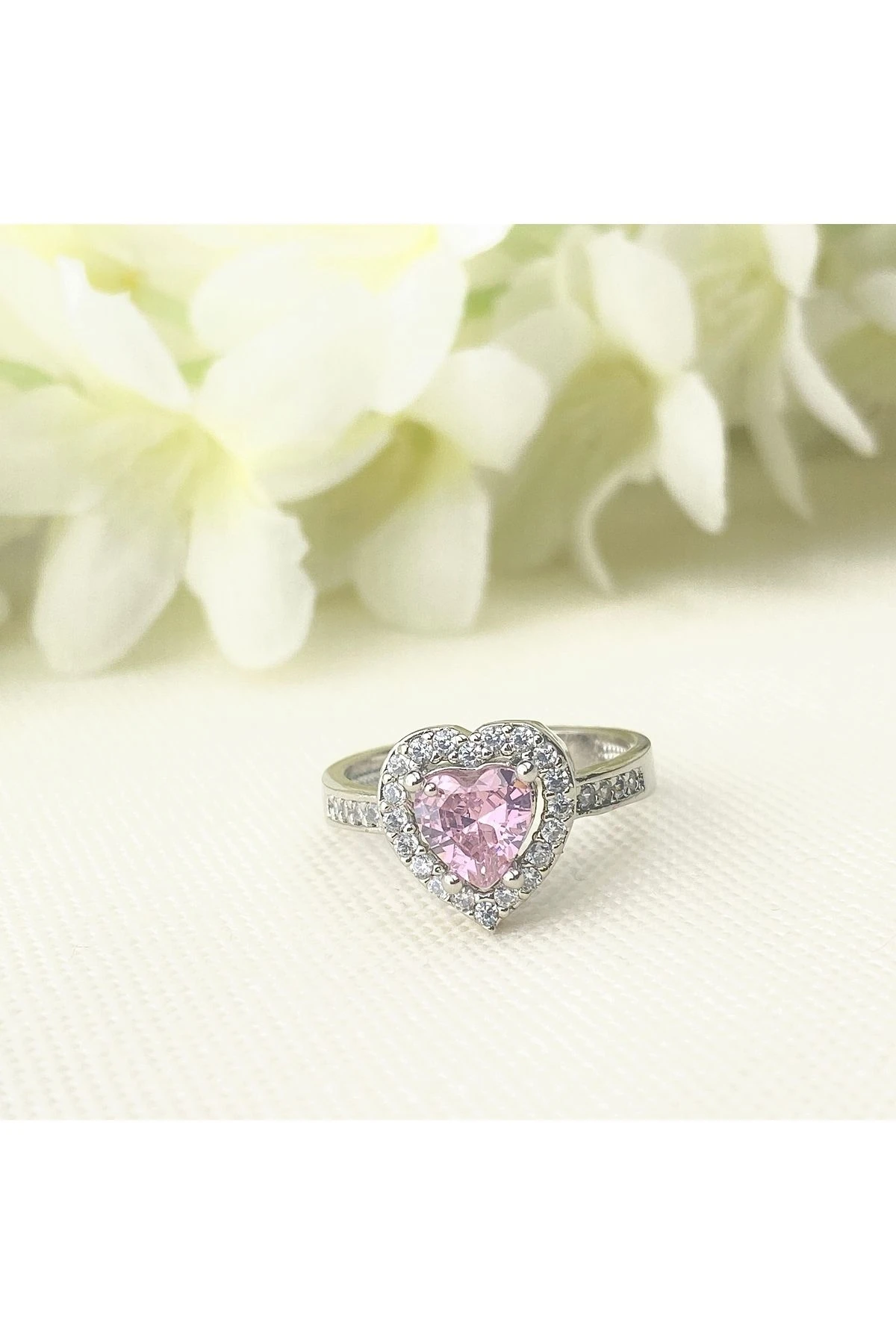 Kalpli Yüzük Pembe Kalpli Çelik Yüzük