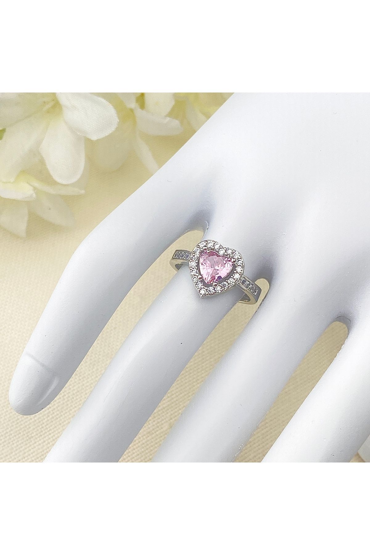 Kalpli Yüzük Pembe Kalpli Çelik Yüzük