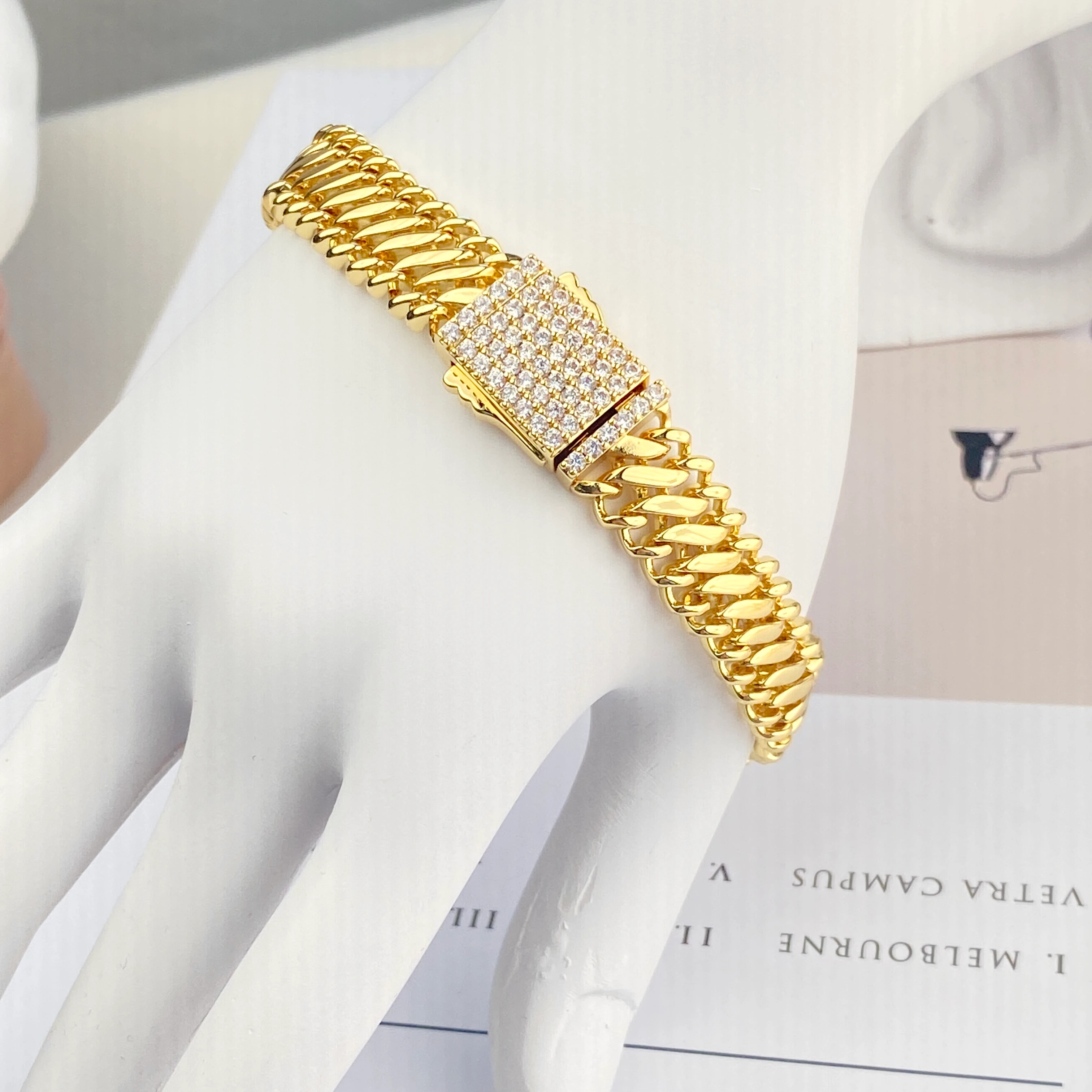 Gurmet Bileklik Örgü Zincir Gurmet Künye Çelik Kararmaz Vip Seri 14 Ayar Gold