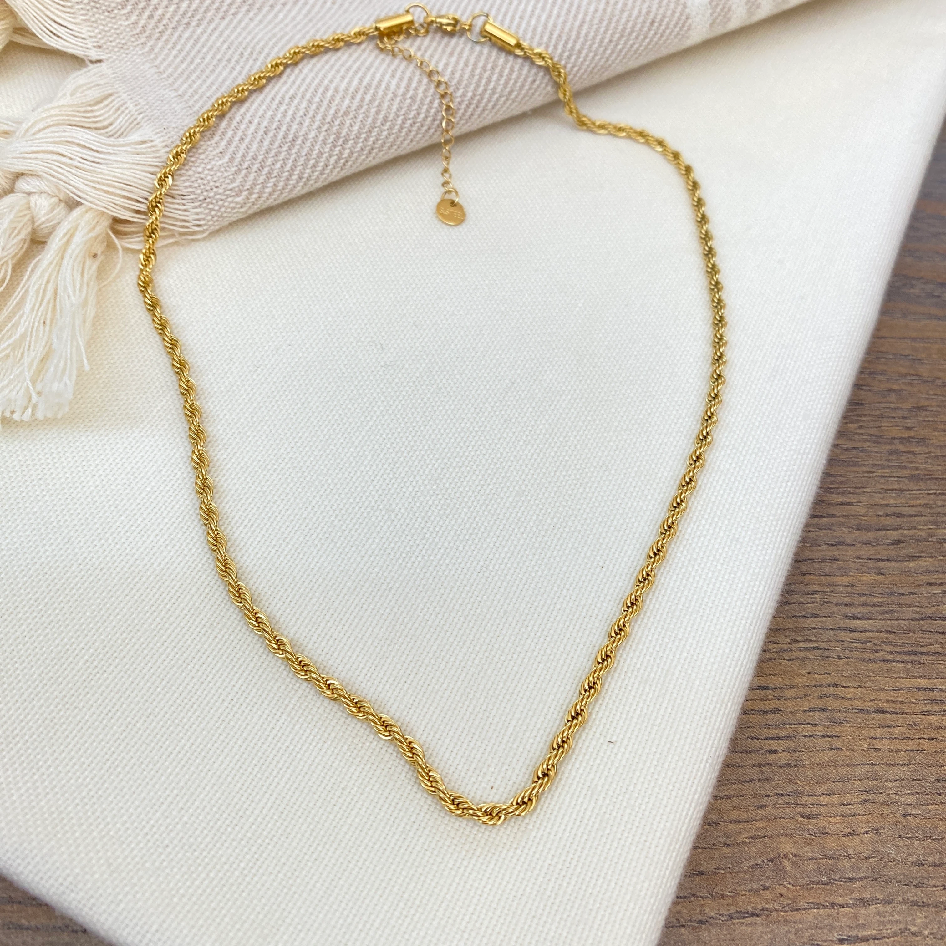 Burgu Kolye Orta Kalın Burma Zincir Yüksek Kalite 316 L Çelik Gold 40+5 cm