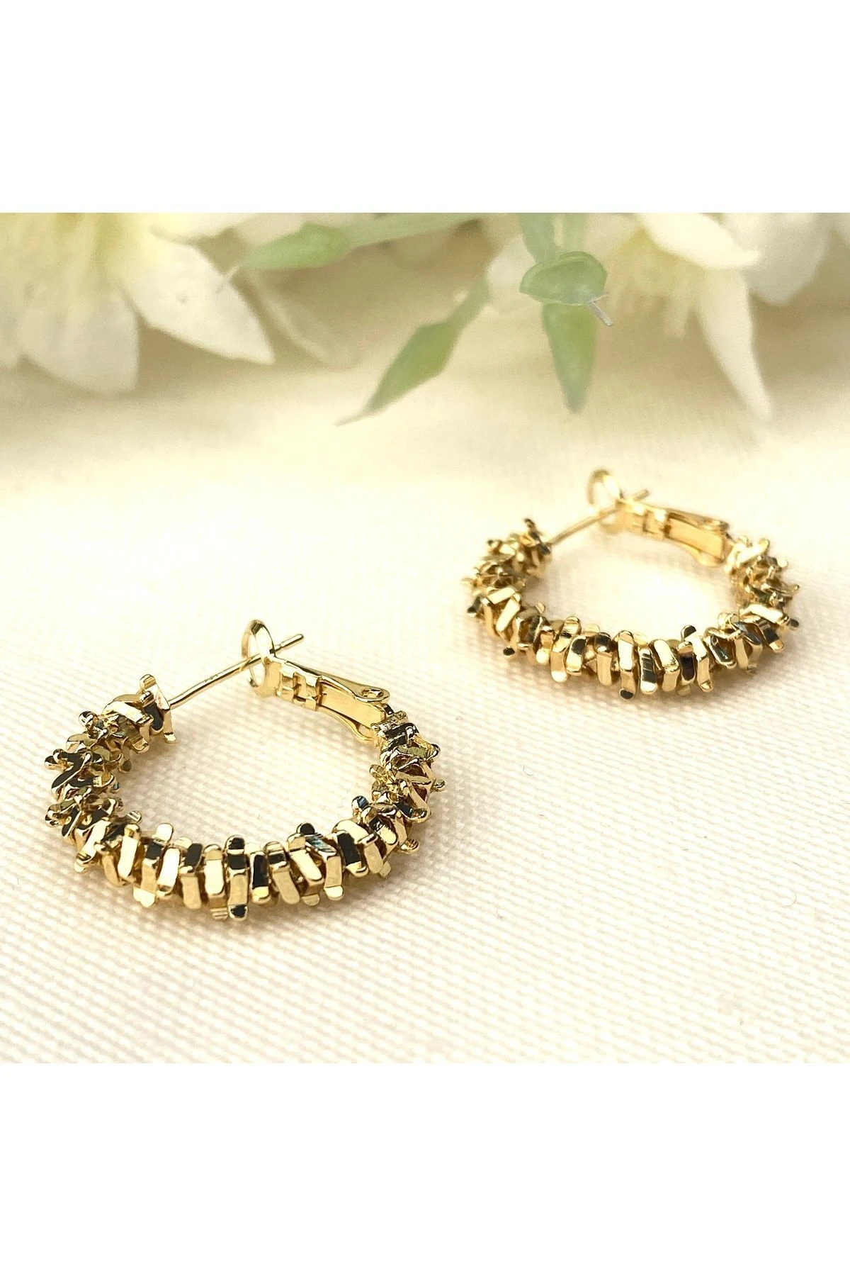 Kadın Küpe Küp Dorika Model Küpe