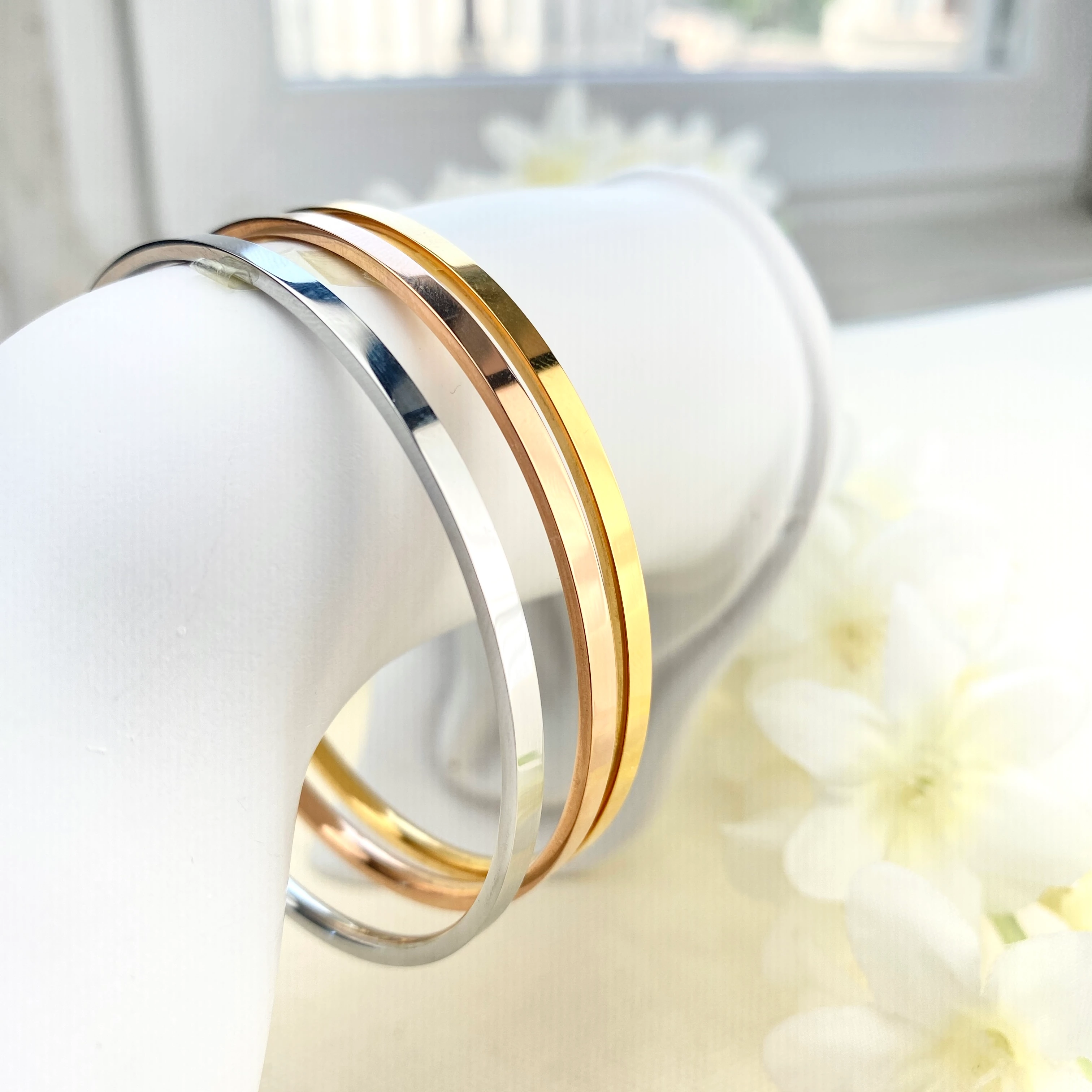 Çelik Ajda Bilezik Köşeli 3lü Çelik Ajda Bilezik Kararmaz Çelik Gold 22 cm