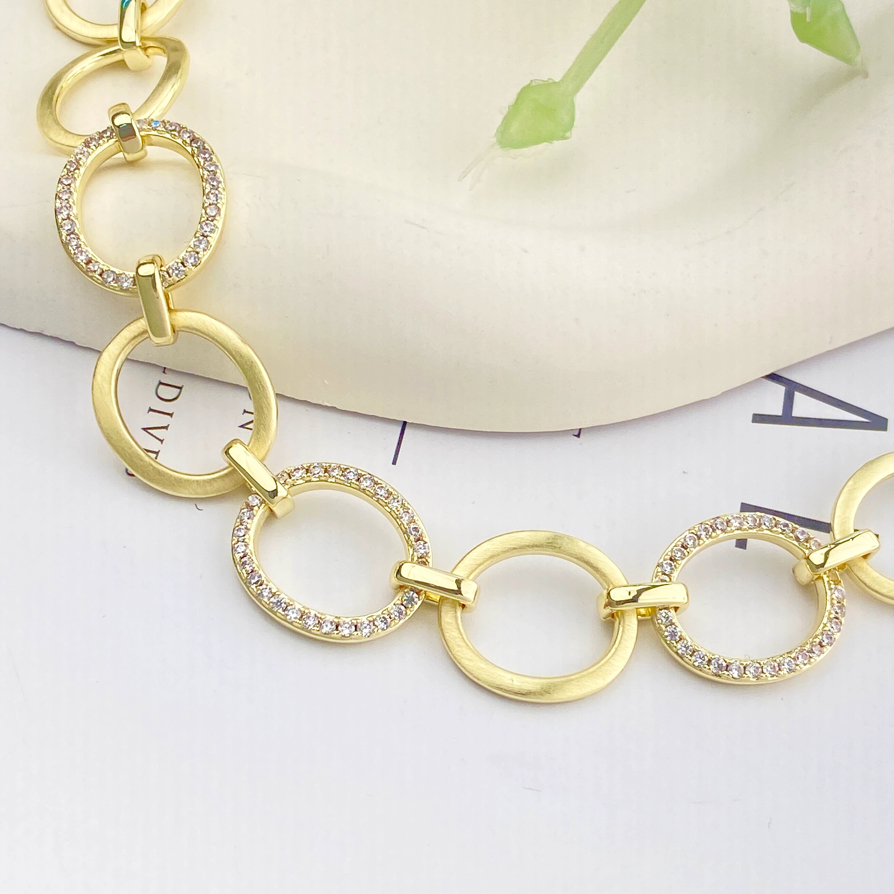 Halka Bileklik Kuyumcu Model Kadın Bileklik 14 Ayar Altın Kaplama