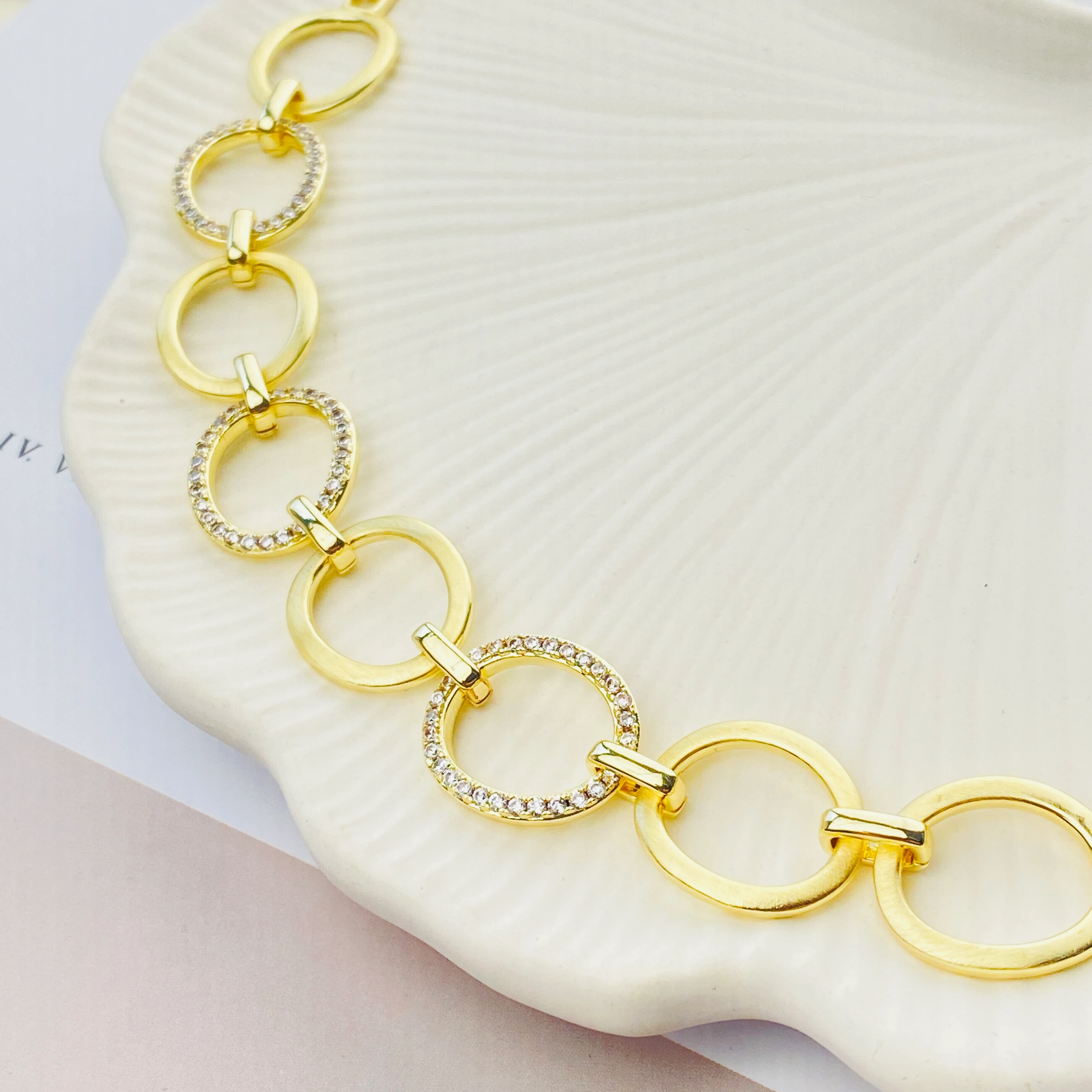 Halka Bileklik Kuyumcu Model Kadın Bileklik 14 Ayar Altın Kaplama