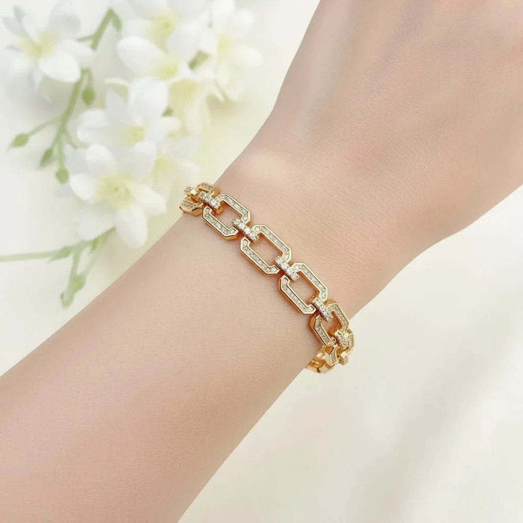 Kadın Bileklik Serenay Model Kare Halka Full Zirkon Kararmaz Xuping Vip Seri Rose 20 cm