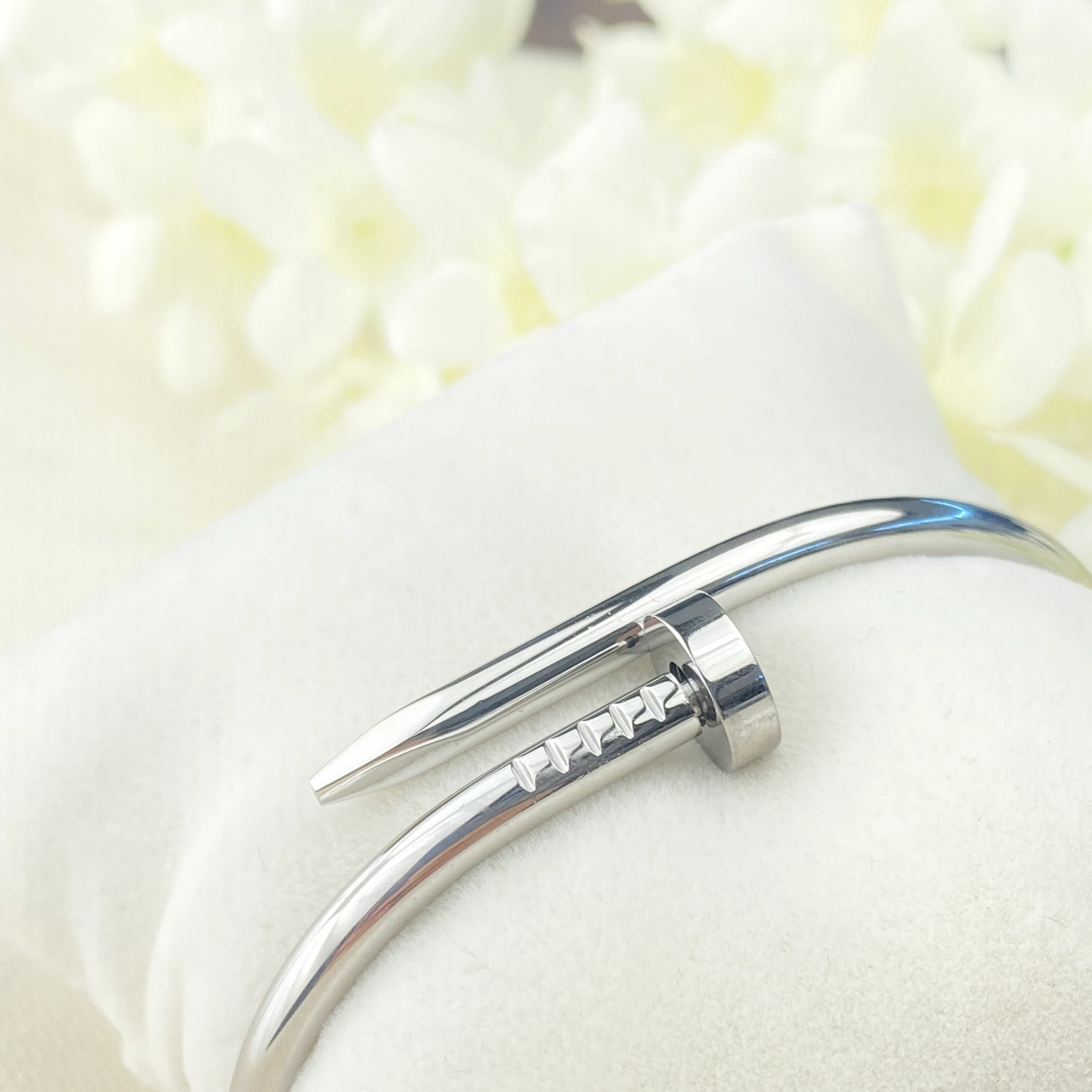 Çivi Bileklik Çelik Kelepçe Bileklik Kararmaz Çelik Silver