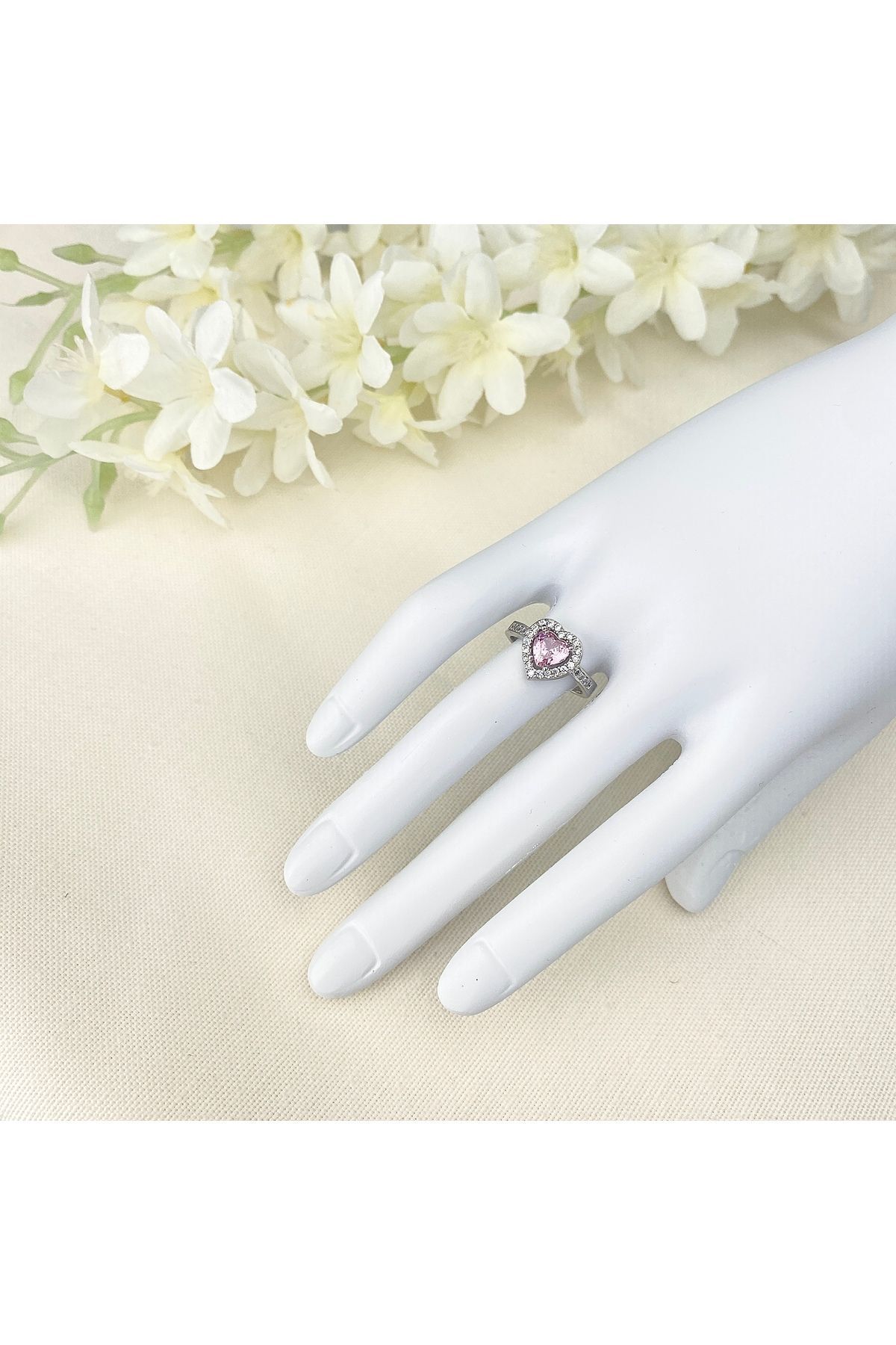 Kalpli Yüzük Pembe Kalpli Çelik Yüzük