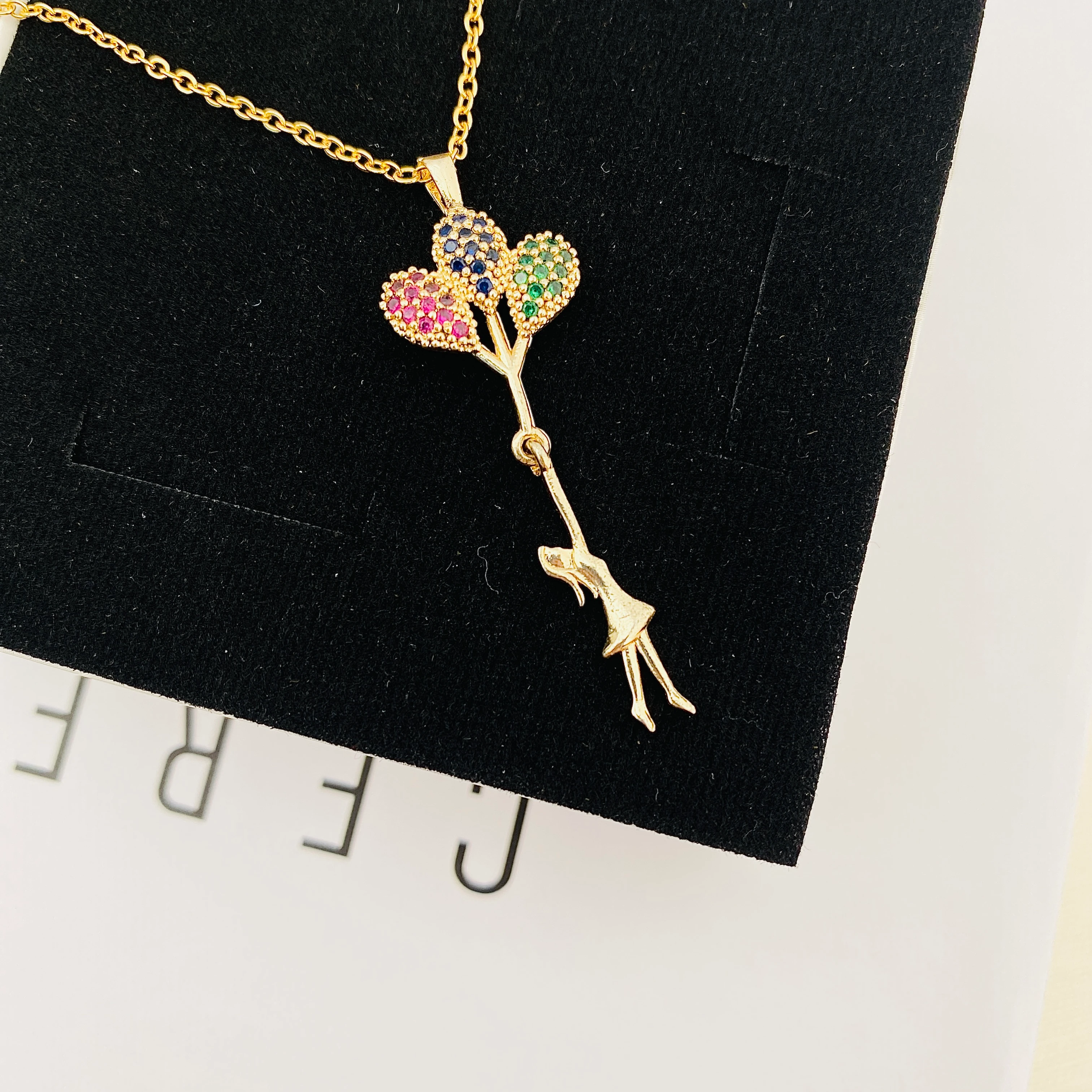 Balonlu Kız Kolye Uçan Balon Kadın Kolye Zirkon Taşlı Gold 45cm