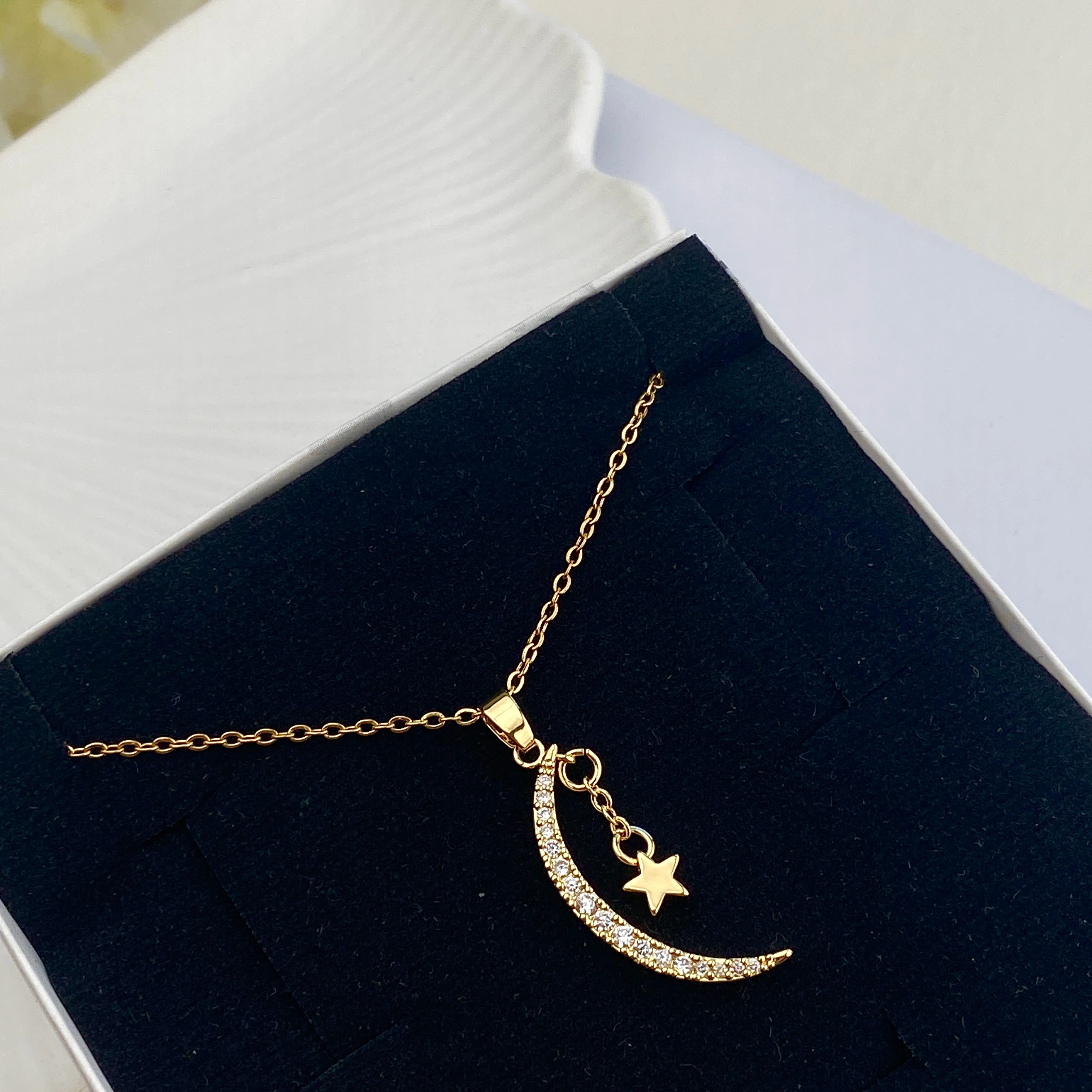 Ay Yıldızlı Kolye Kadın Kolye Zirkon Taşlı 45cm