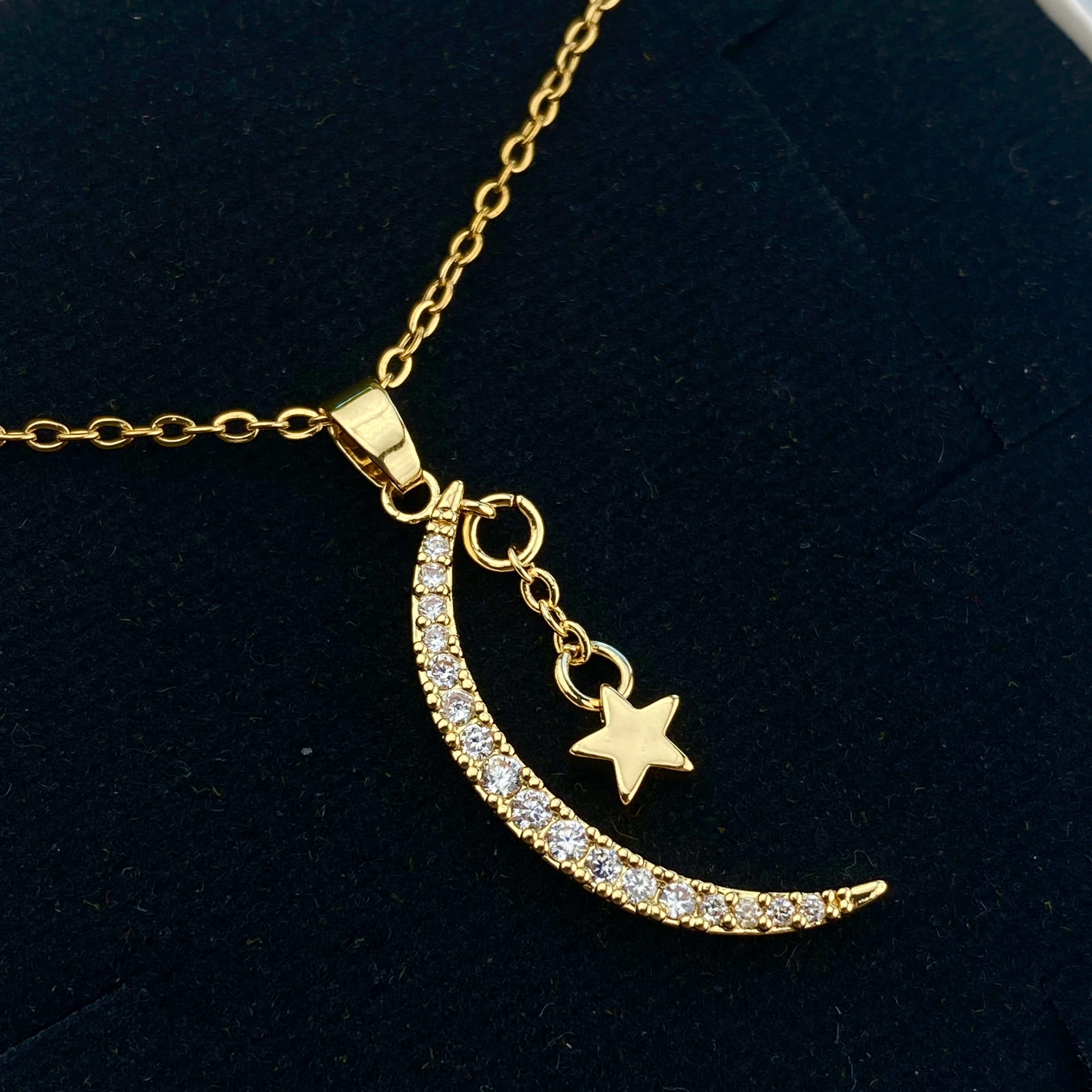 Ay Yıldızlı Kolye Kadın Kolye Zirkon Taşlı 45cm